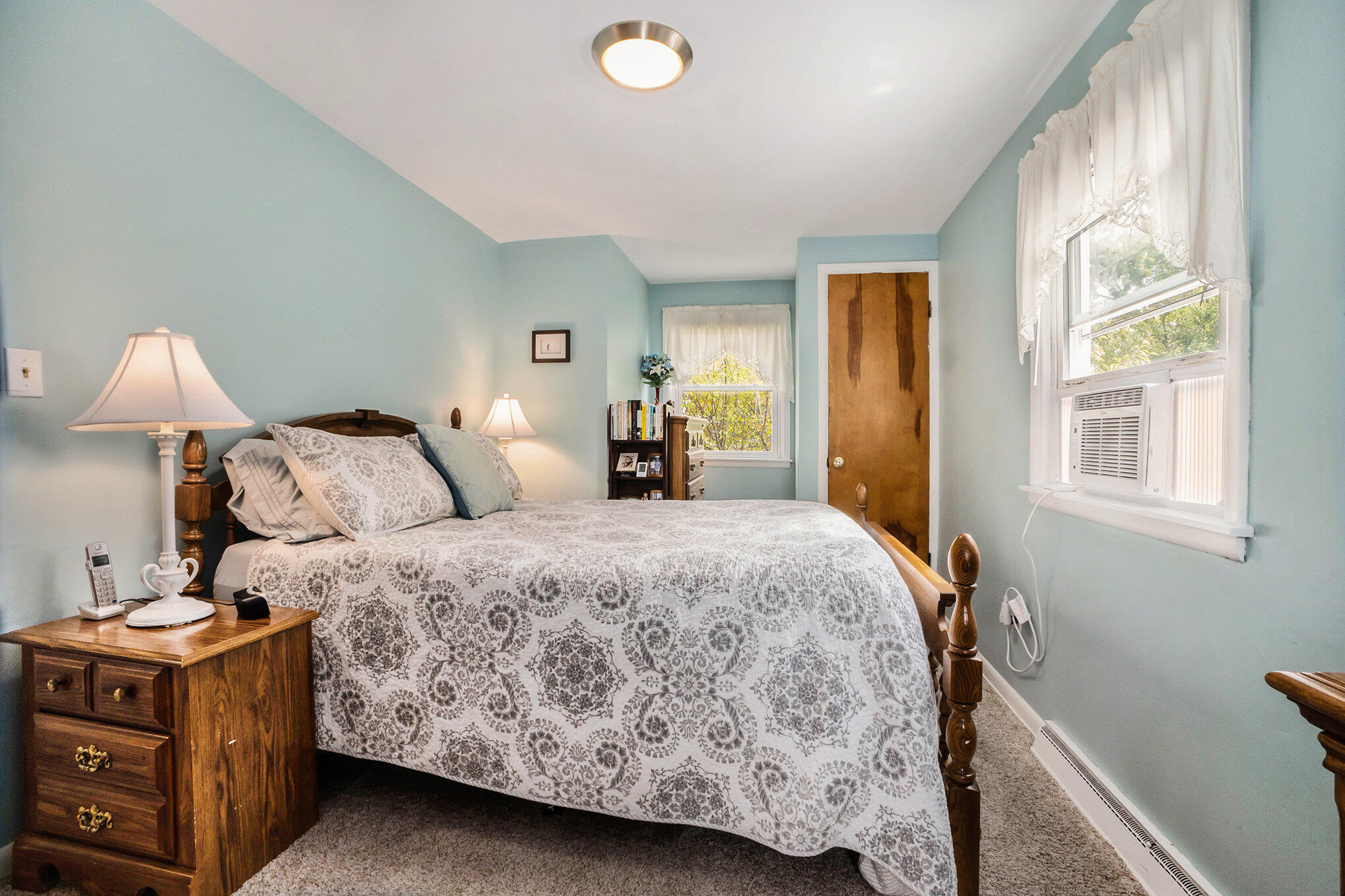 4939 Marshall Avenue SE Grand Rapids MI 49508