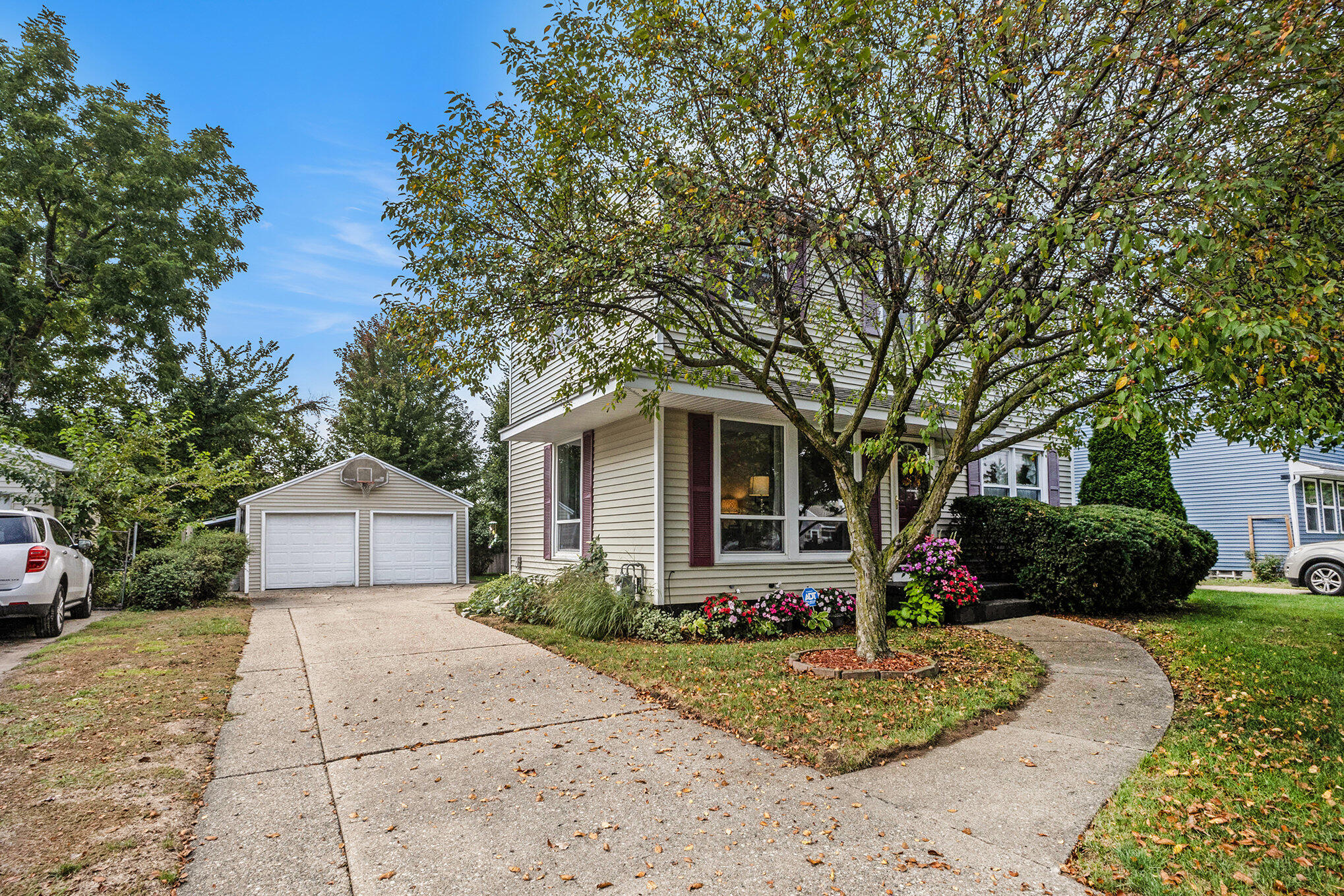 4939 Marshall Avenue SE Grand Rapids MI 49508