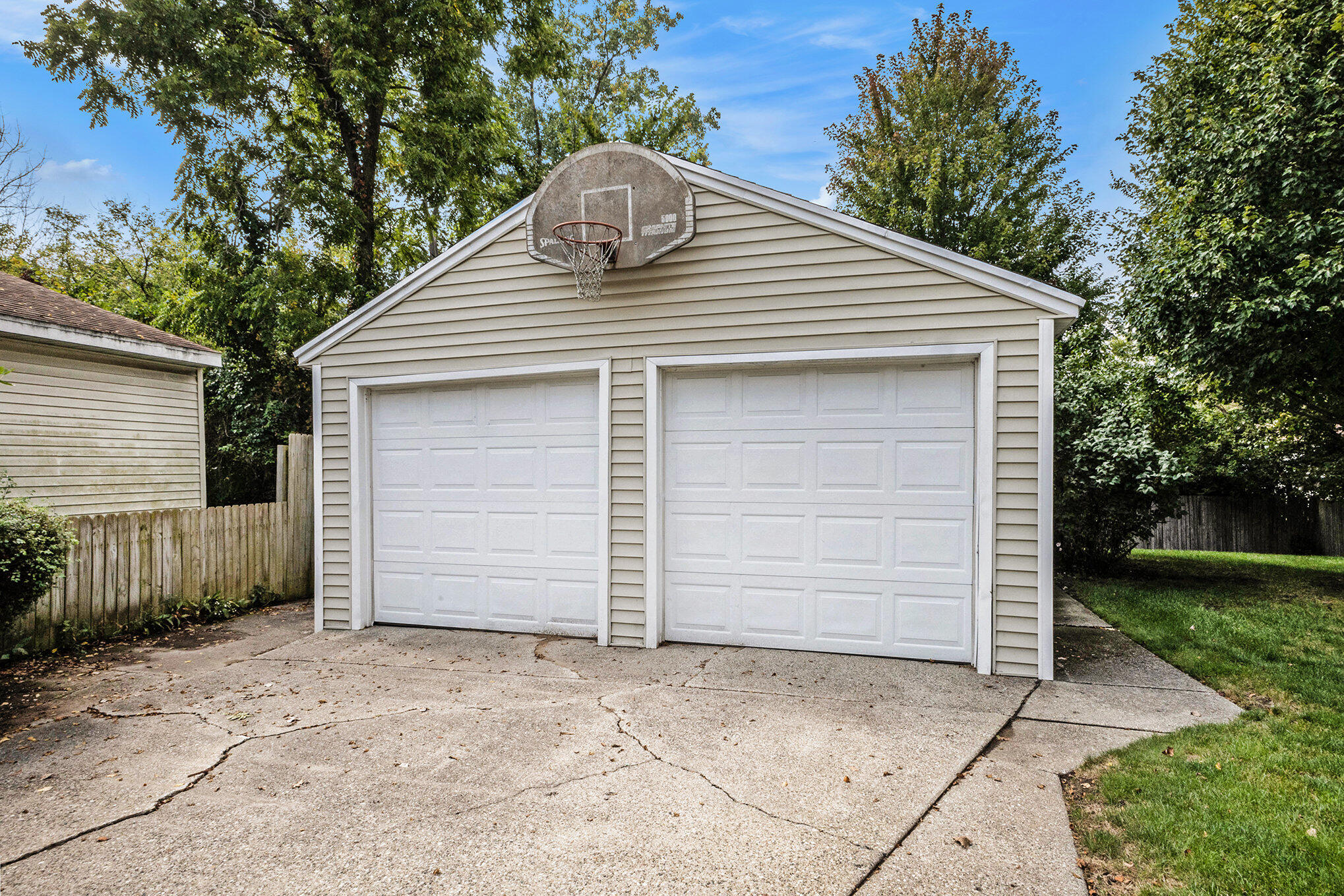 4939 Marshall Avenue SE Grand Rapids MI 49508