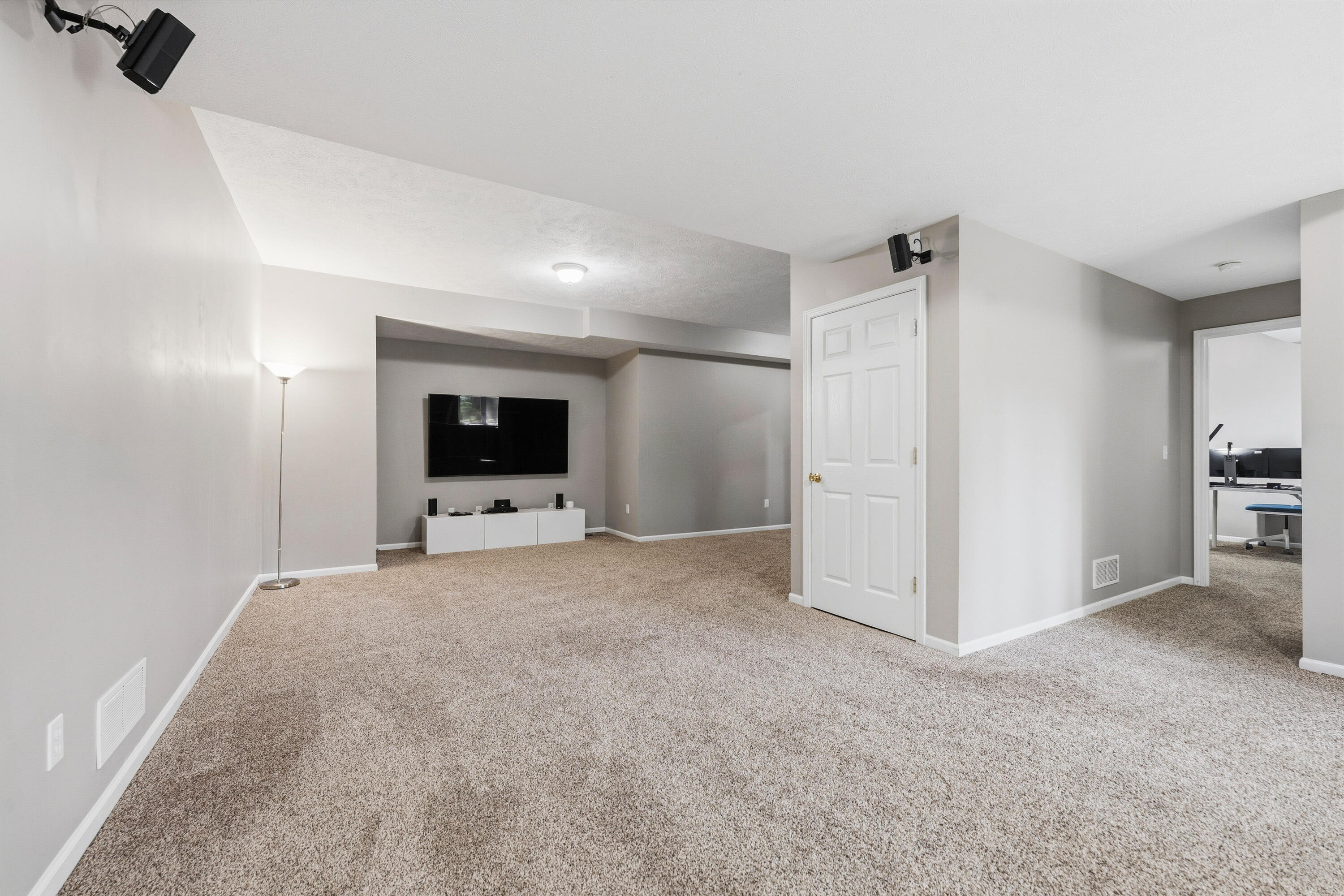 9860 Chambray Street Portage MI 49002