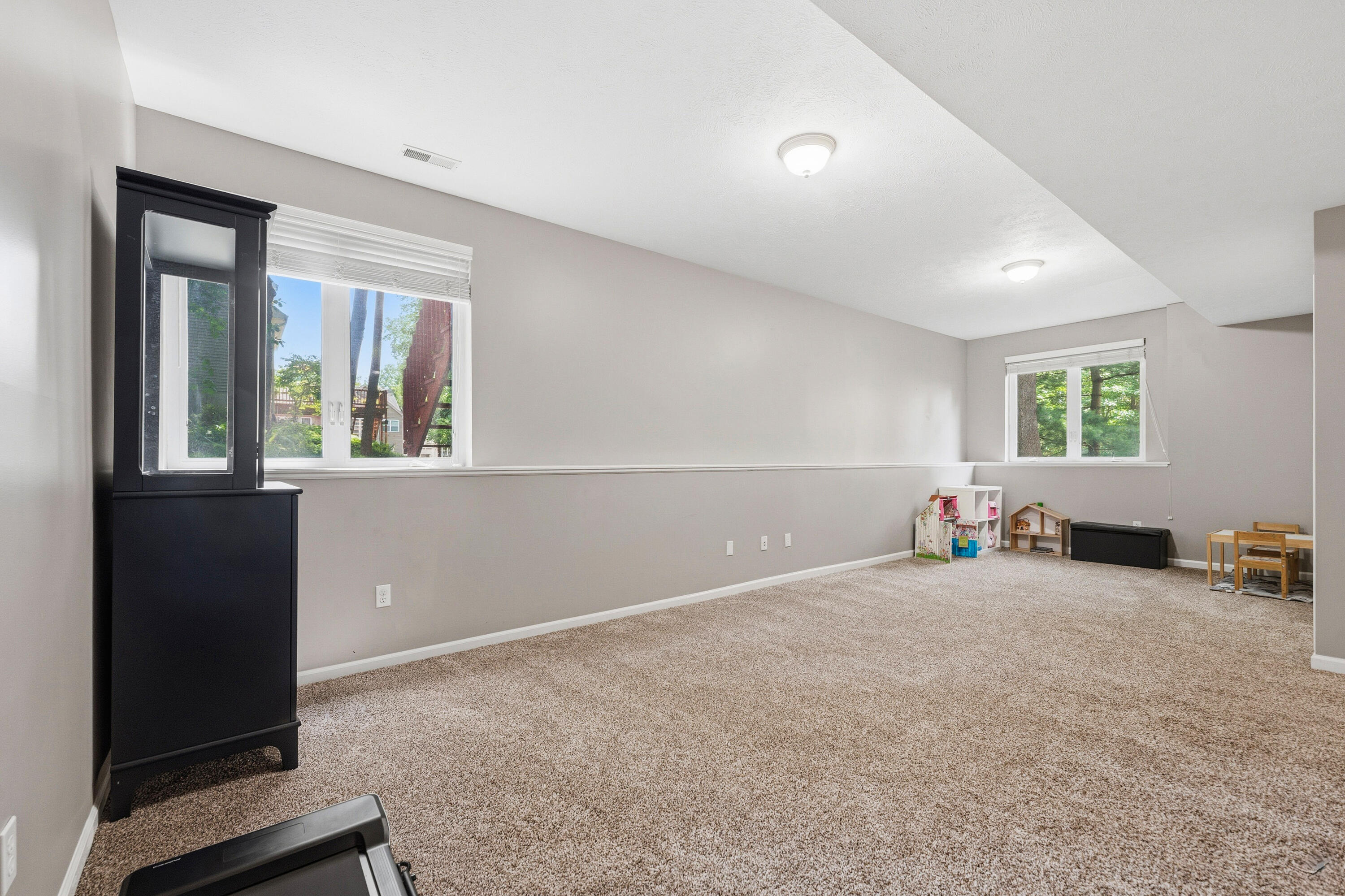 9860 Chambray Street Portage MI 49002