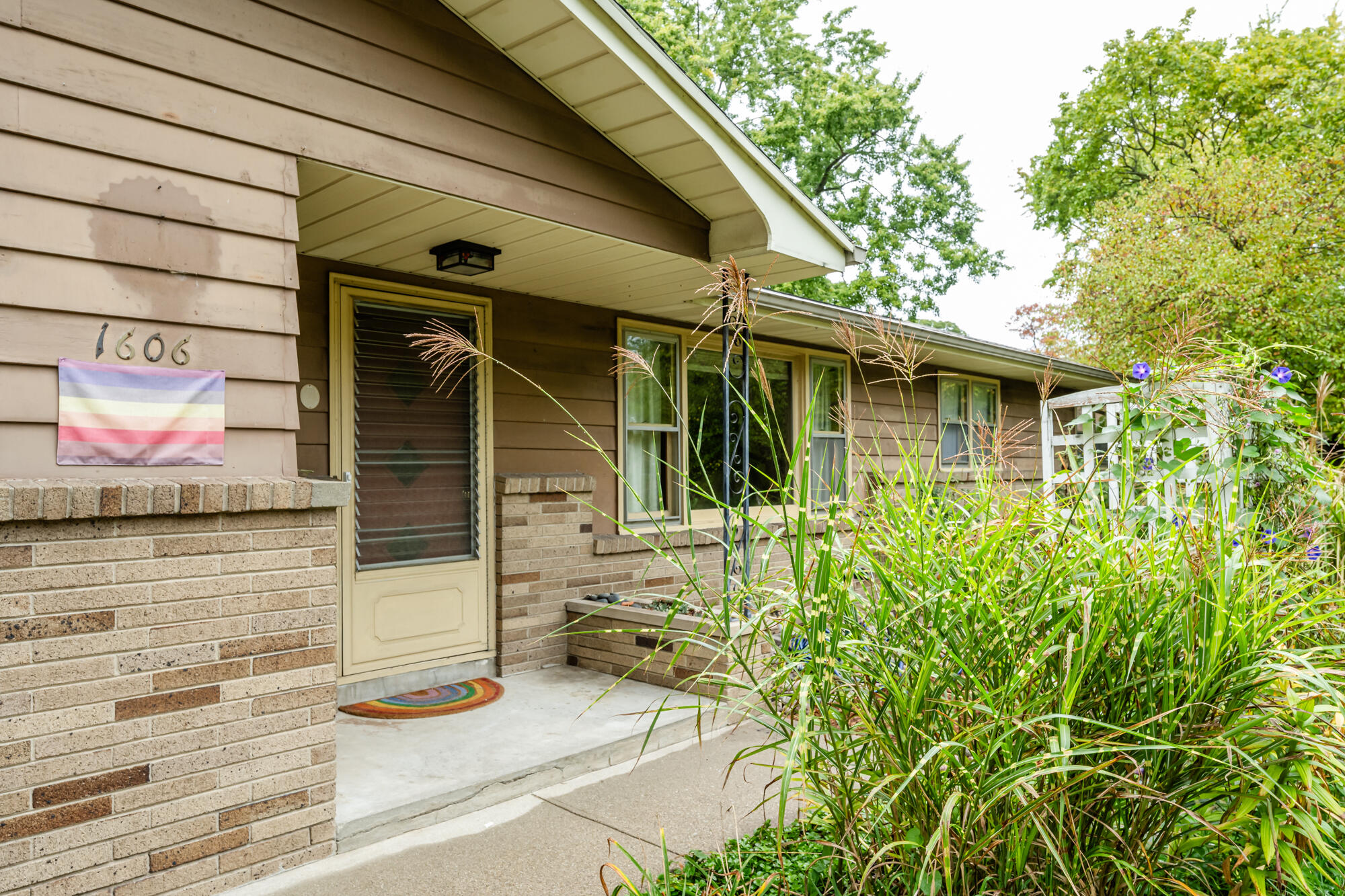 1606 Stanley Drive Benton Harbor MI 49022