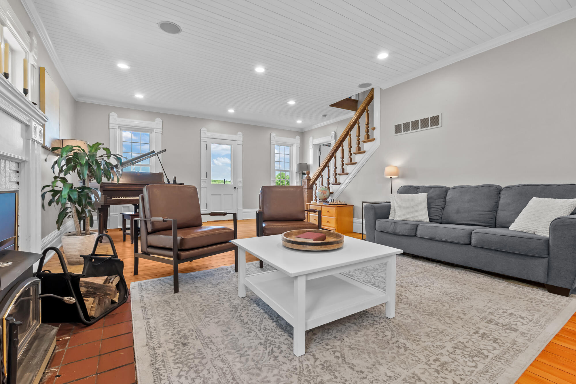 26107 Beeson Street Cassopolis MI 49031