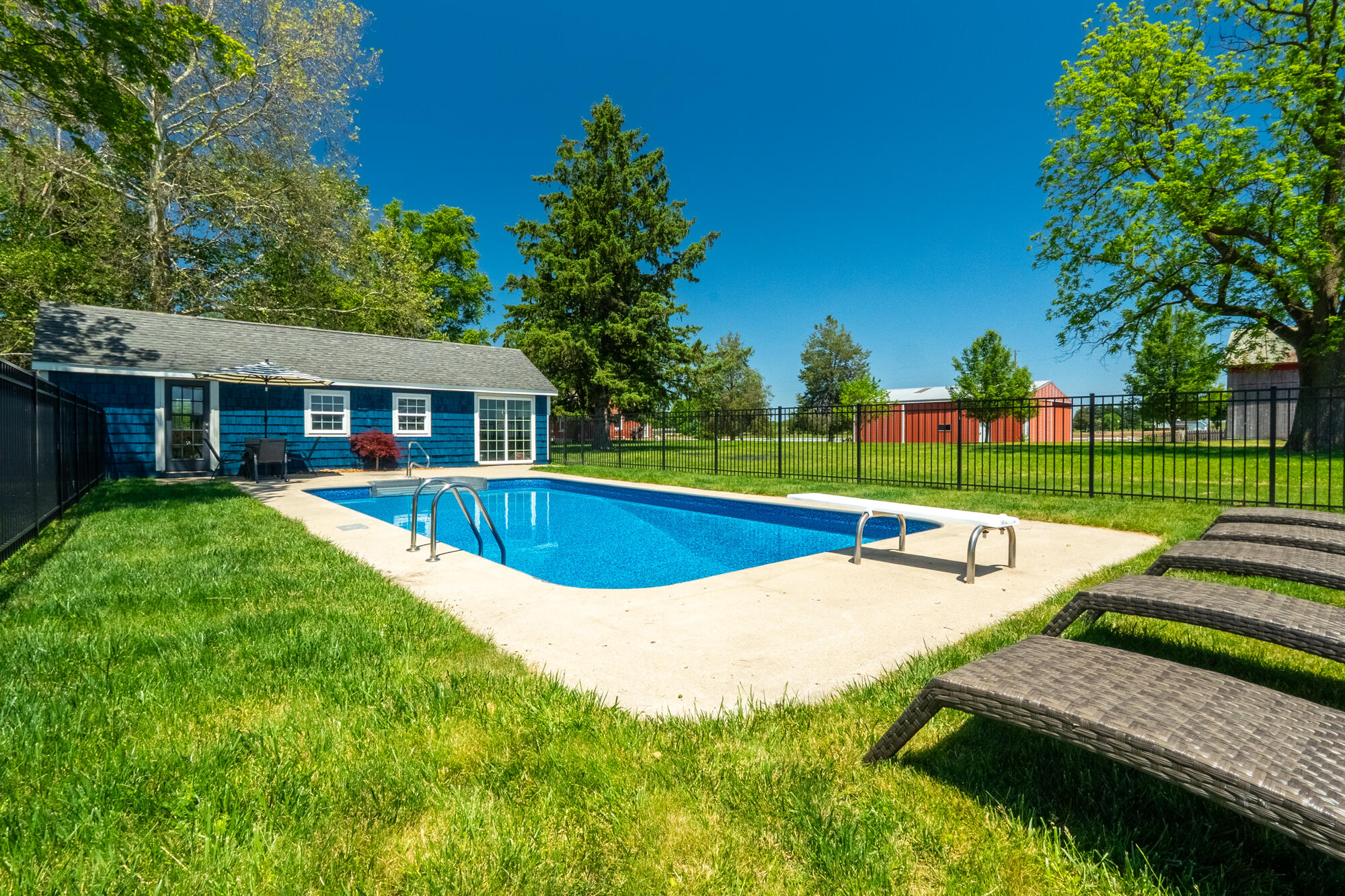26107 Beeson Street Cassopolis MI 49031