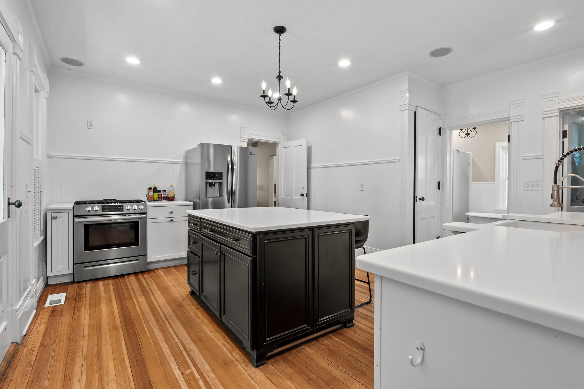 26107 Beeson Street Cassopolis MI 49031