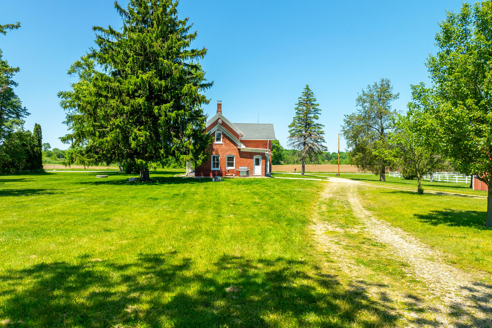 26107 Beeson Street Cassopolis MI 49031
