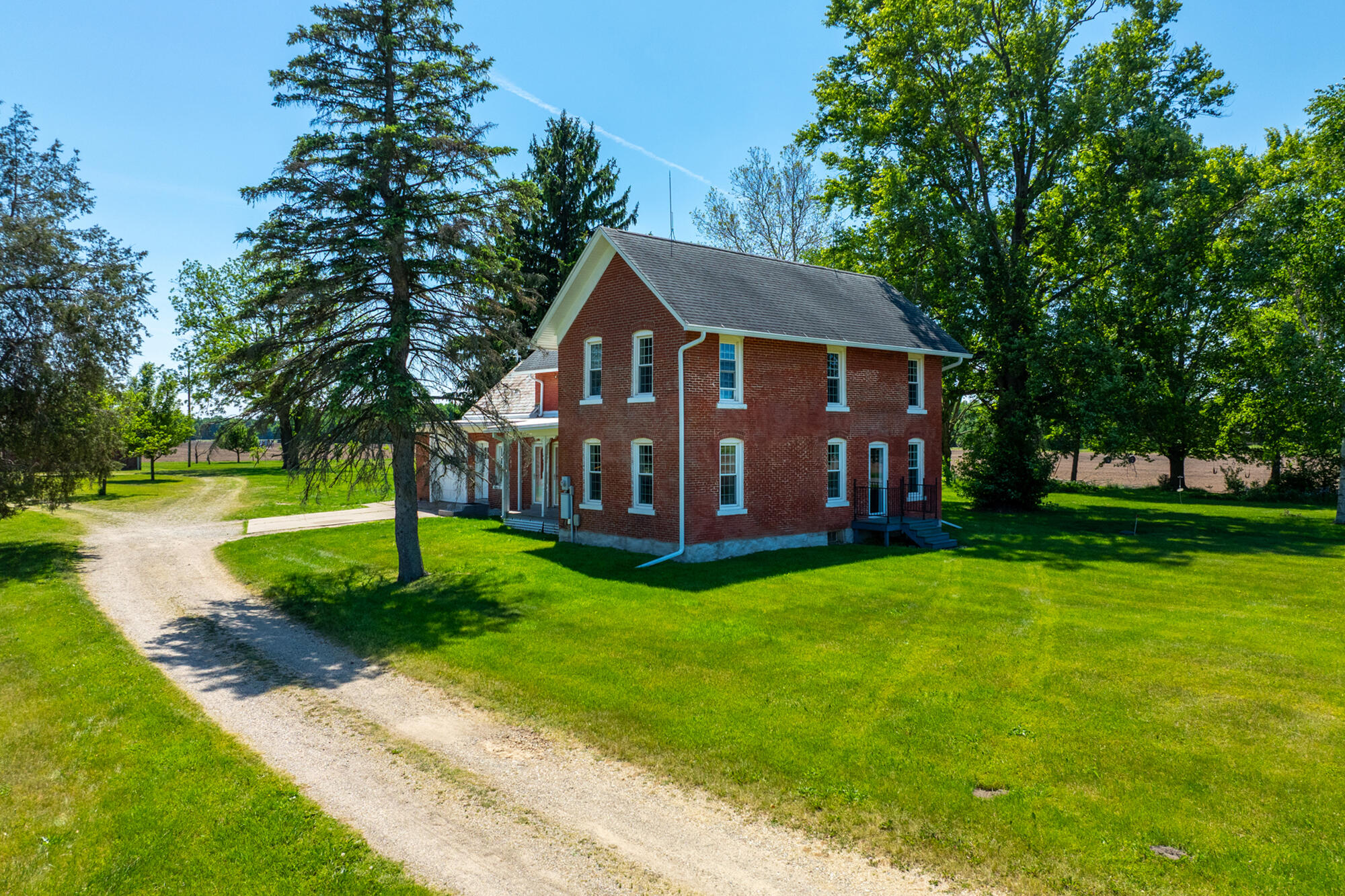 26107 Beeson Street Cassopolis MI 49031