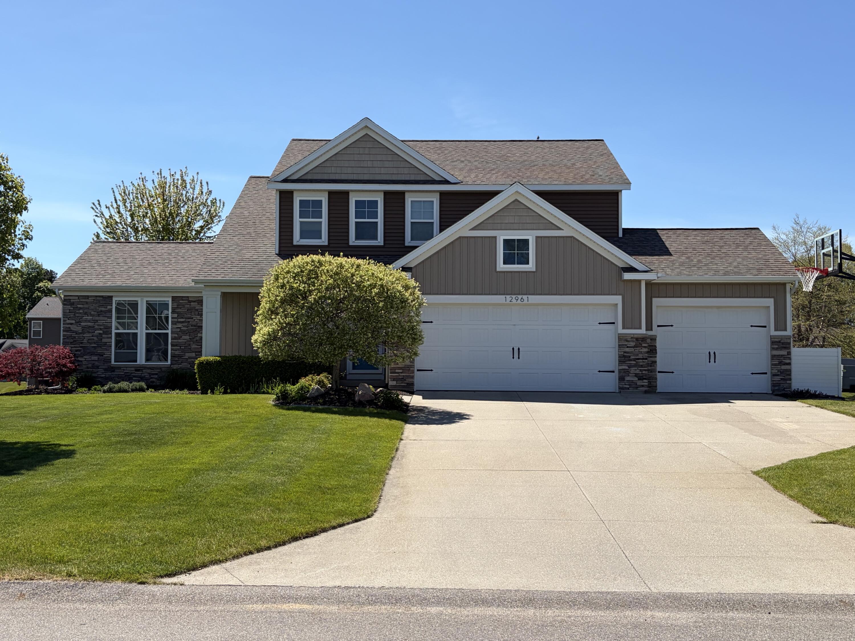 12961 Sweetbriar Drive Grand Haven MI 49417