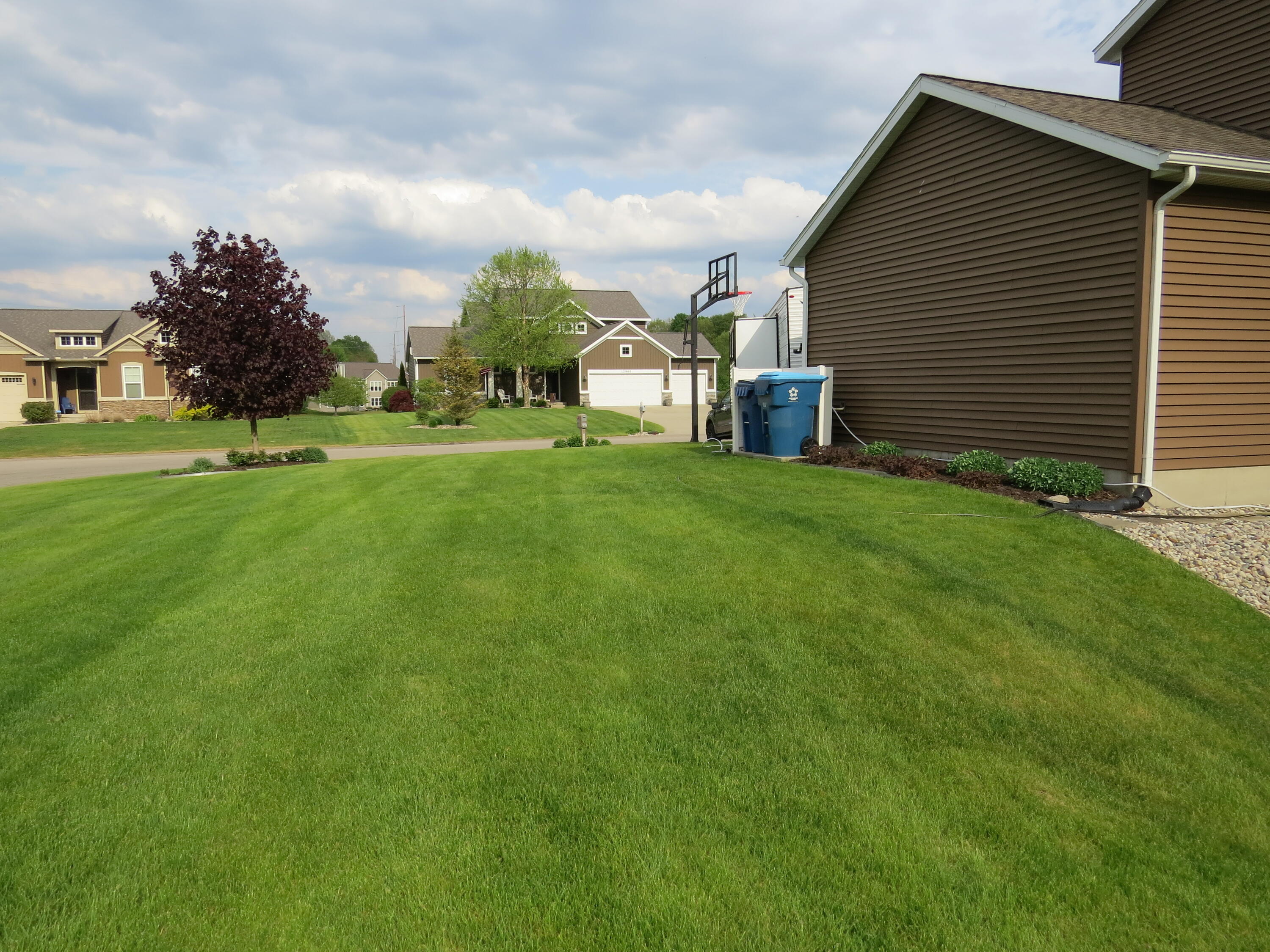 12961 Sweetbriar Drive Grand Haven MI 49417