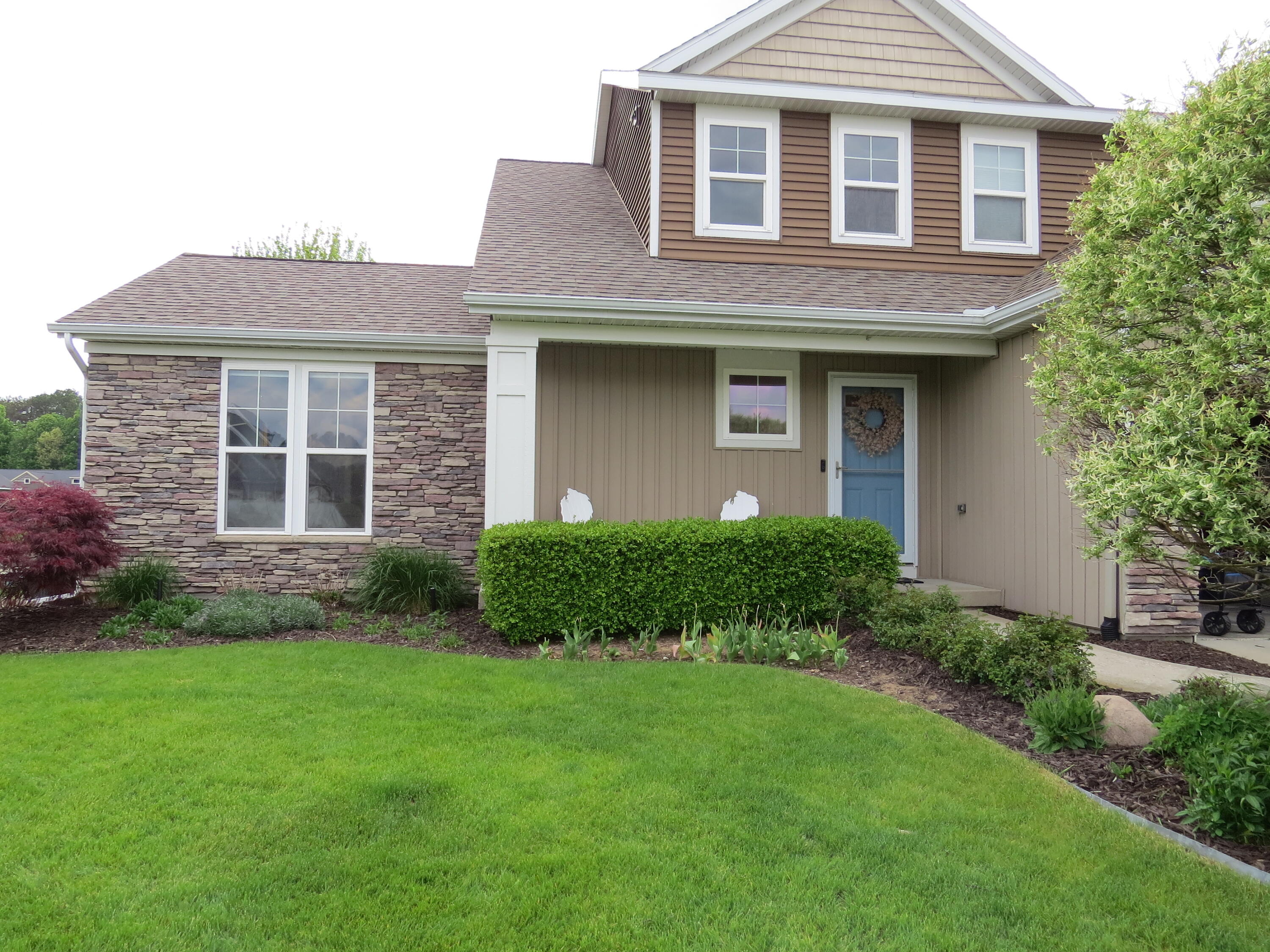 12961 Sweetbriar Drive Grand Haven MI 49417