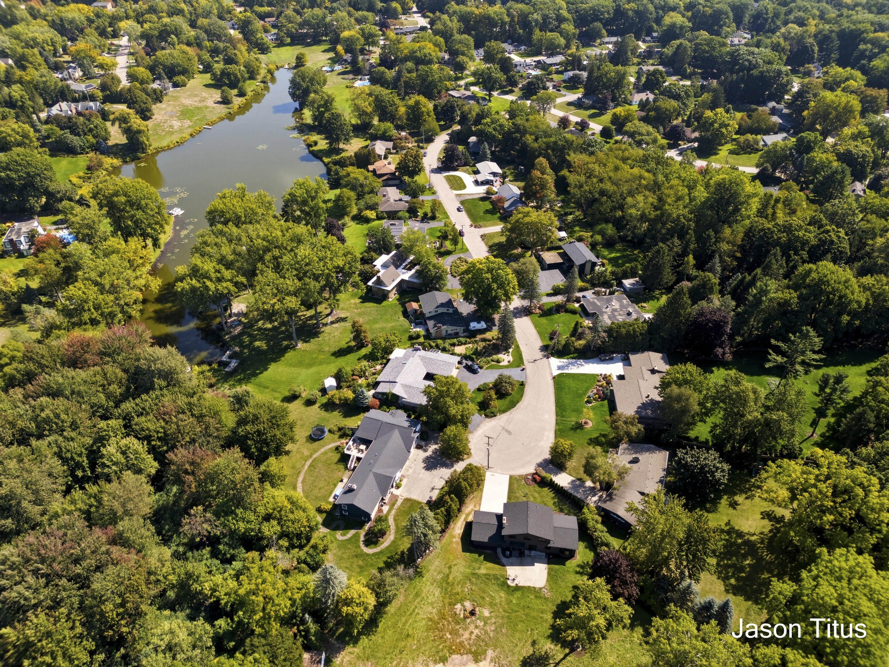 201 Shore Haven Drive SE Grand Rapids MI 49546