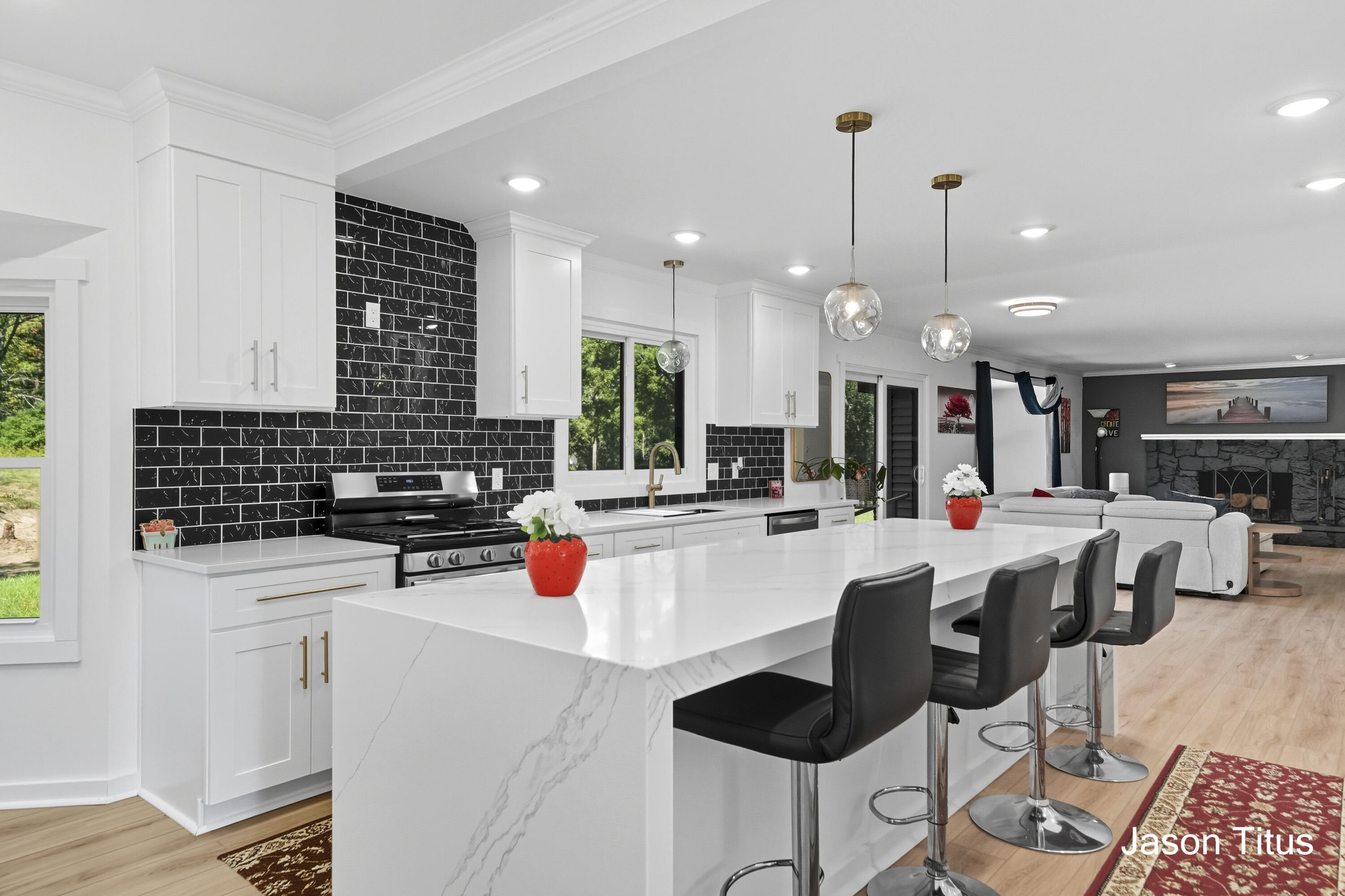 201 Shore Haven Drive SE Grand Rapids MI 49546