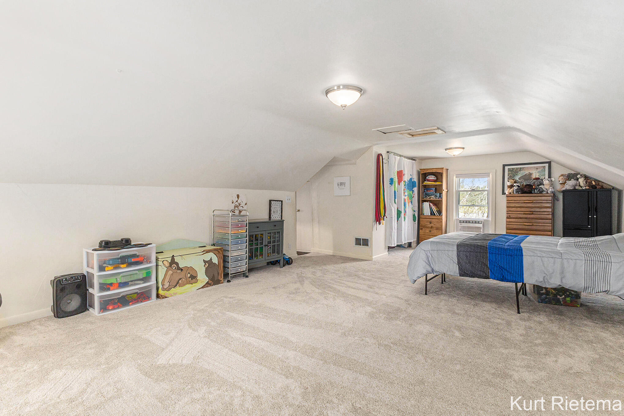 11593 Greenly Street Holland MI 49424