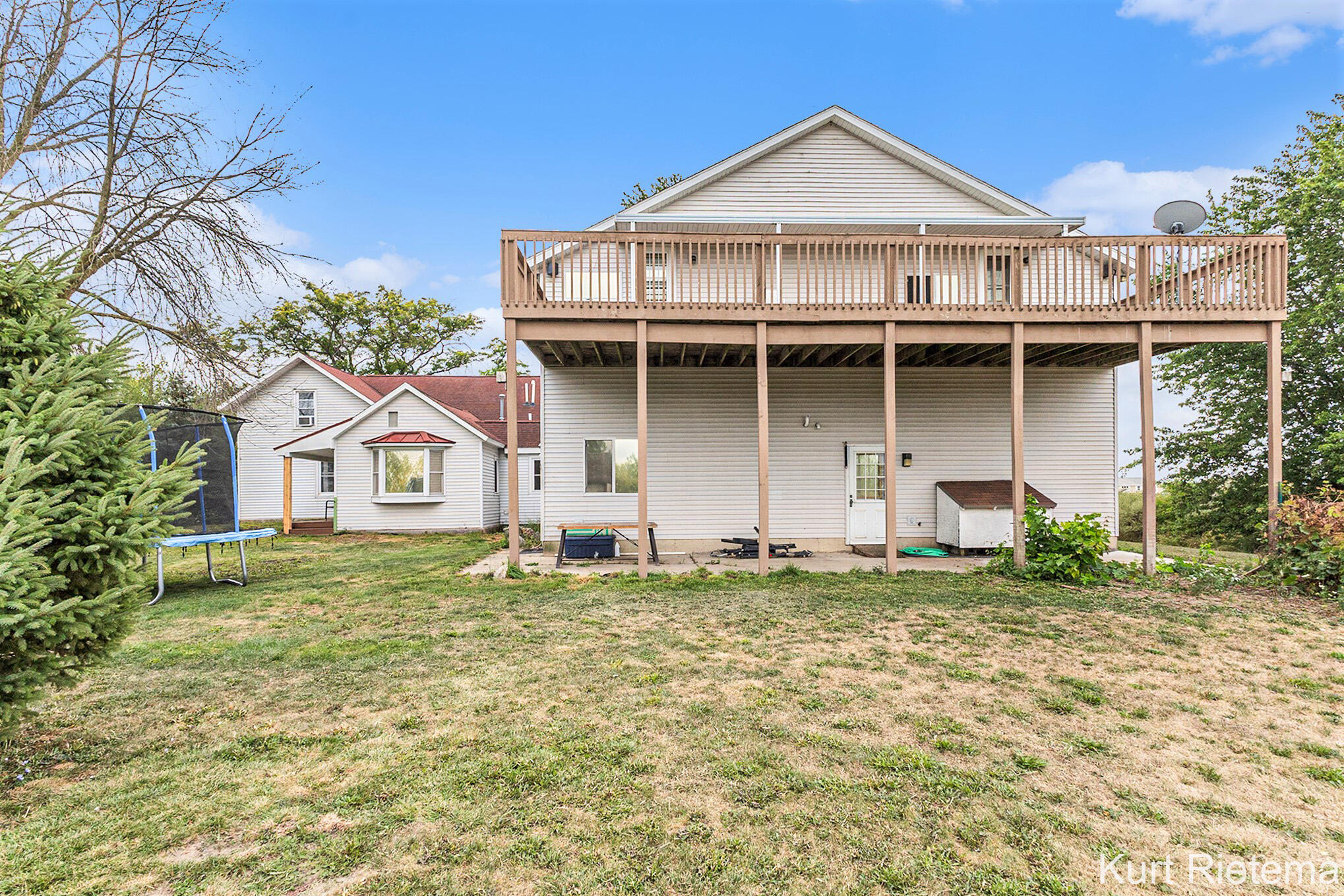 11593 Greenly Street Holland MI 49424