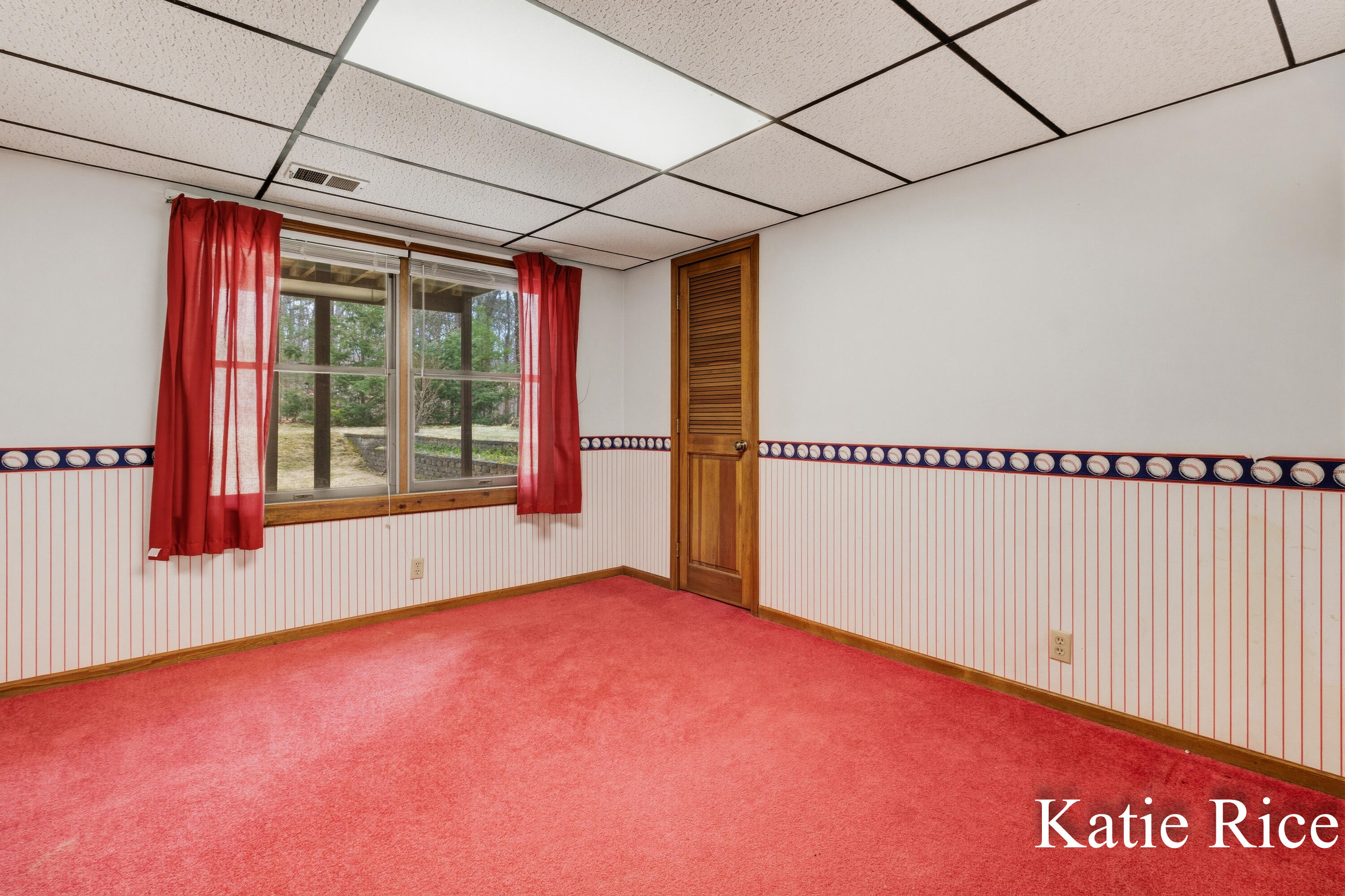 938 N Scenic Drive Muskegon MI 49445