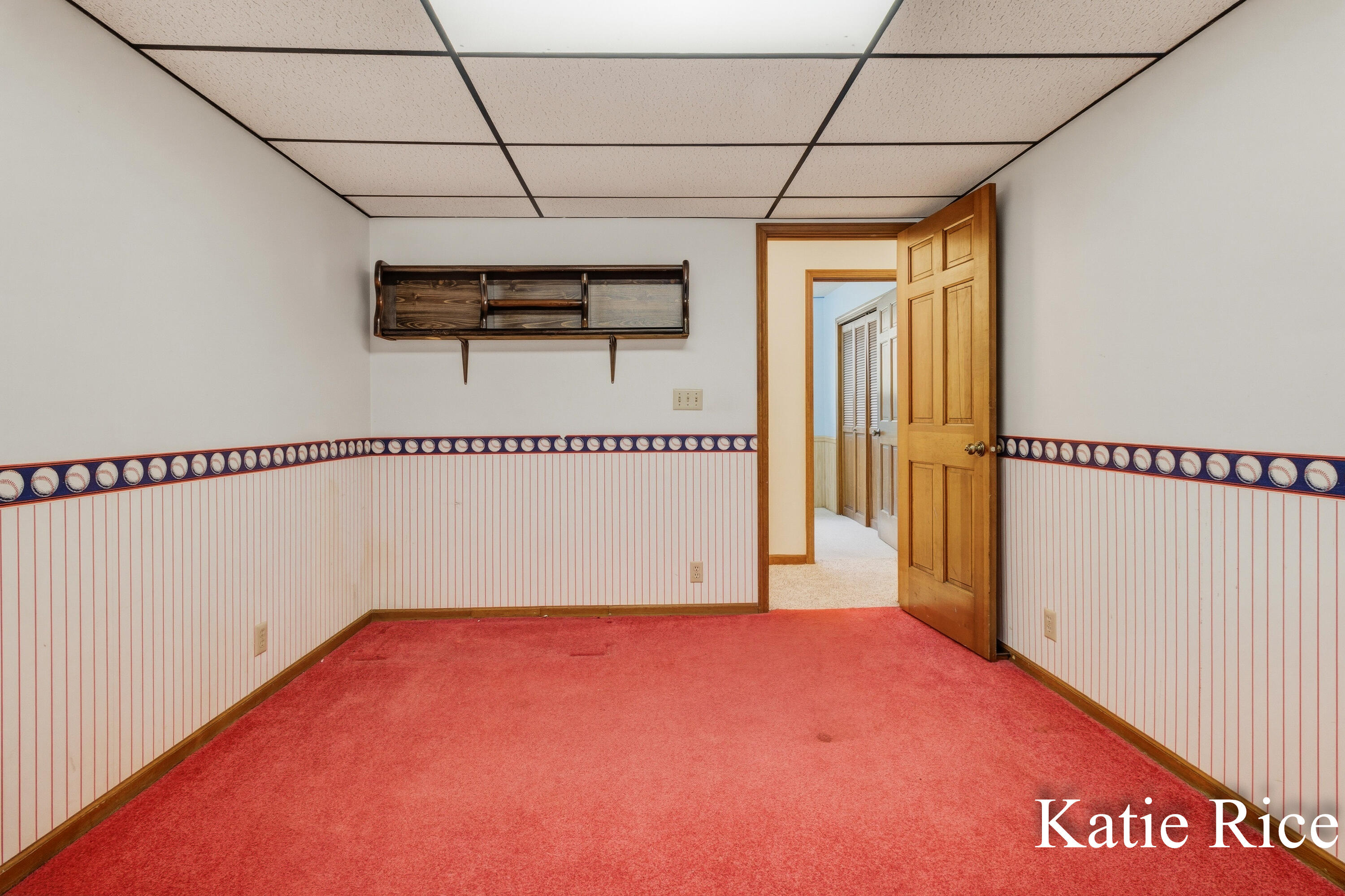 938 N Scenic Drive Muskegon MI 49445