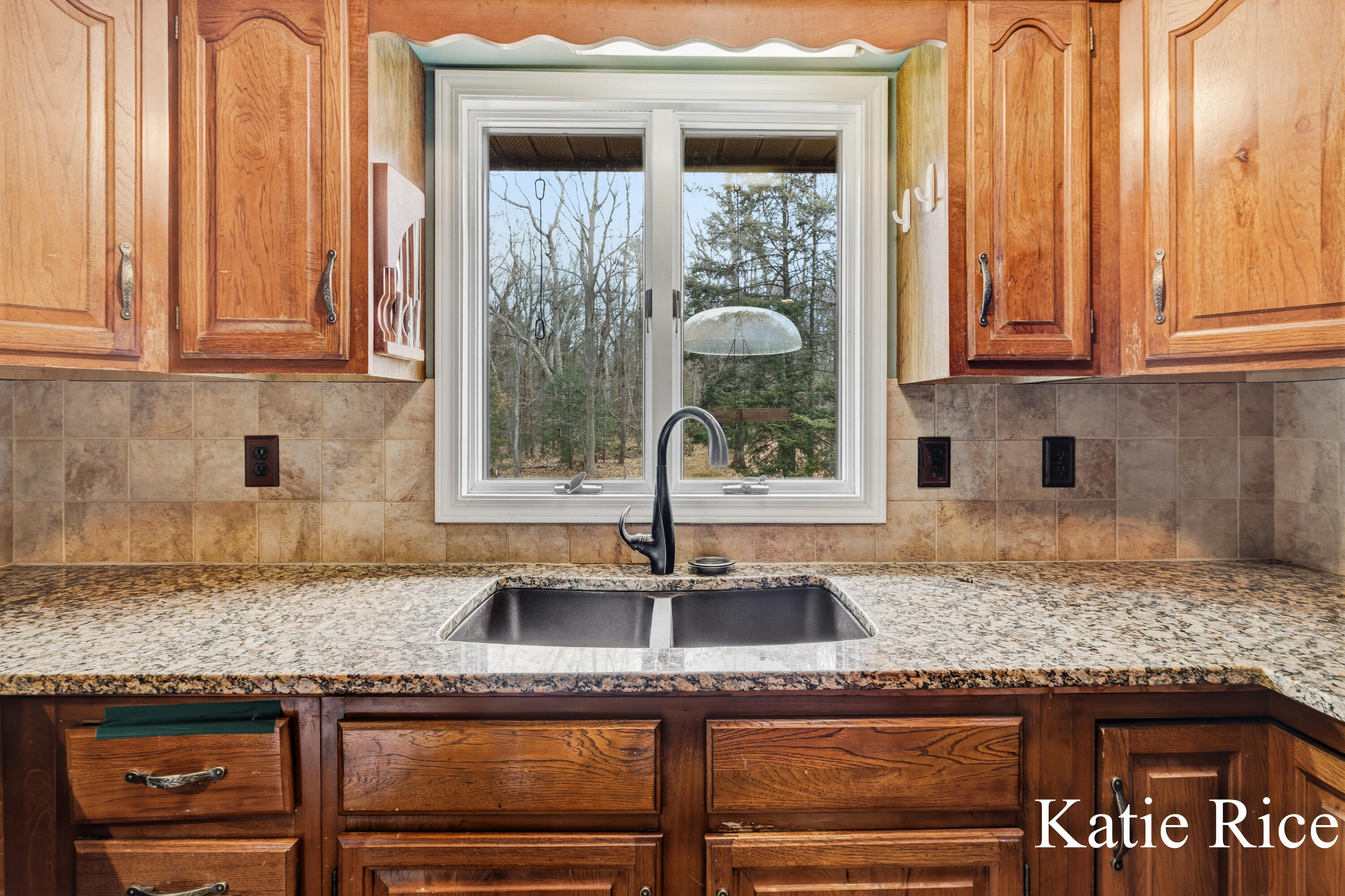 938 N Scenic Drive Muskegon MI 49445