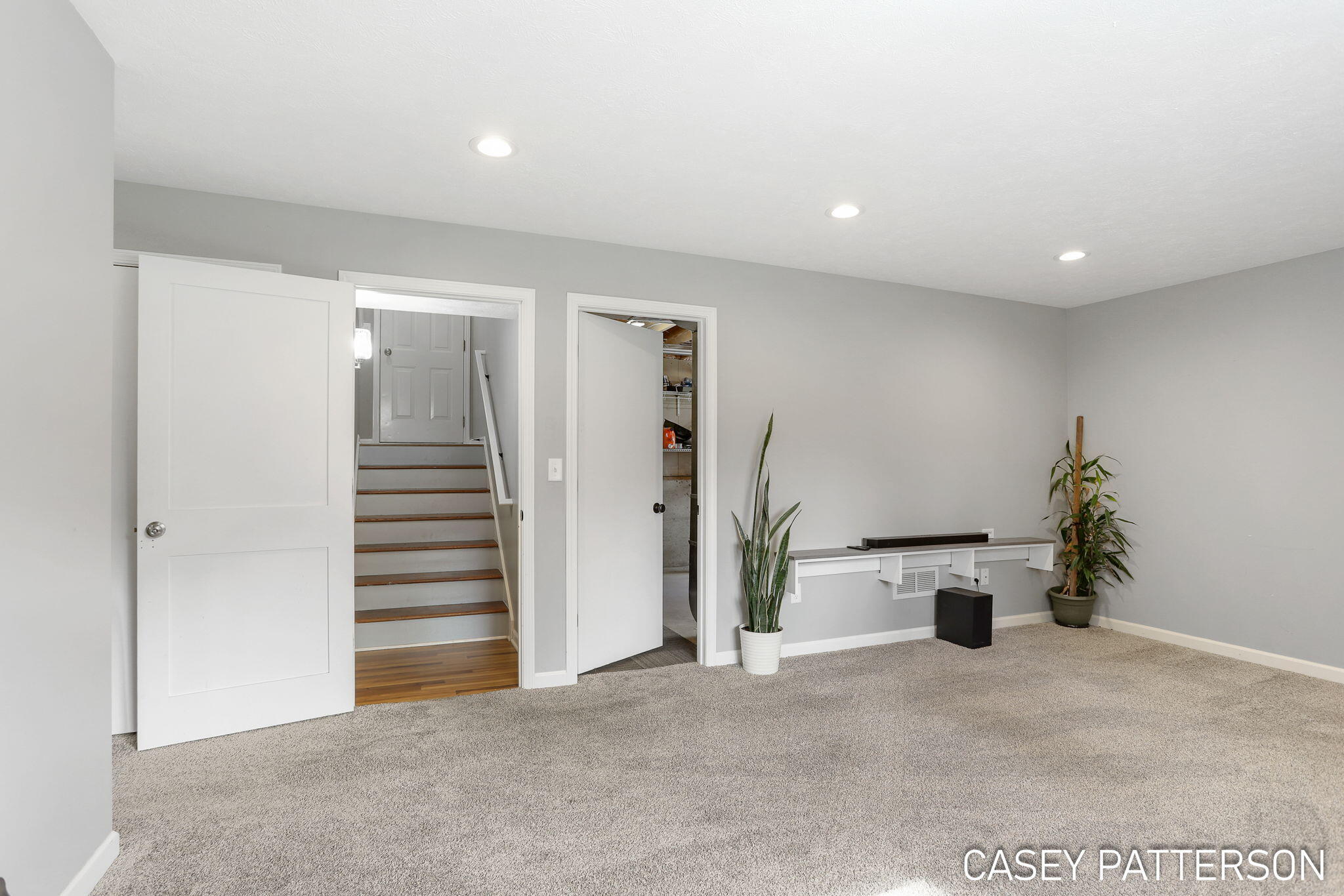 94 Elwood Court Holland MI 49424