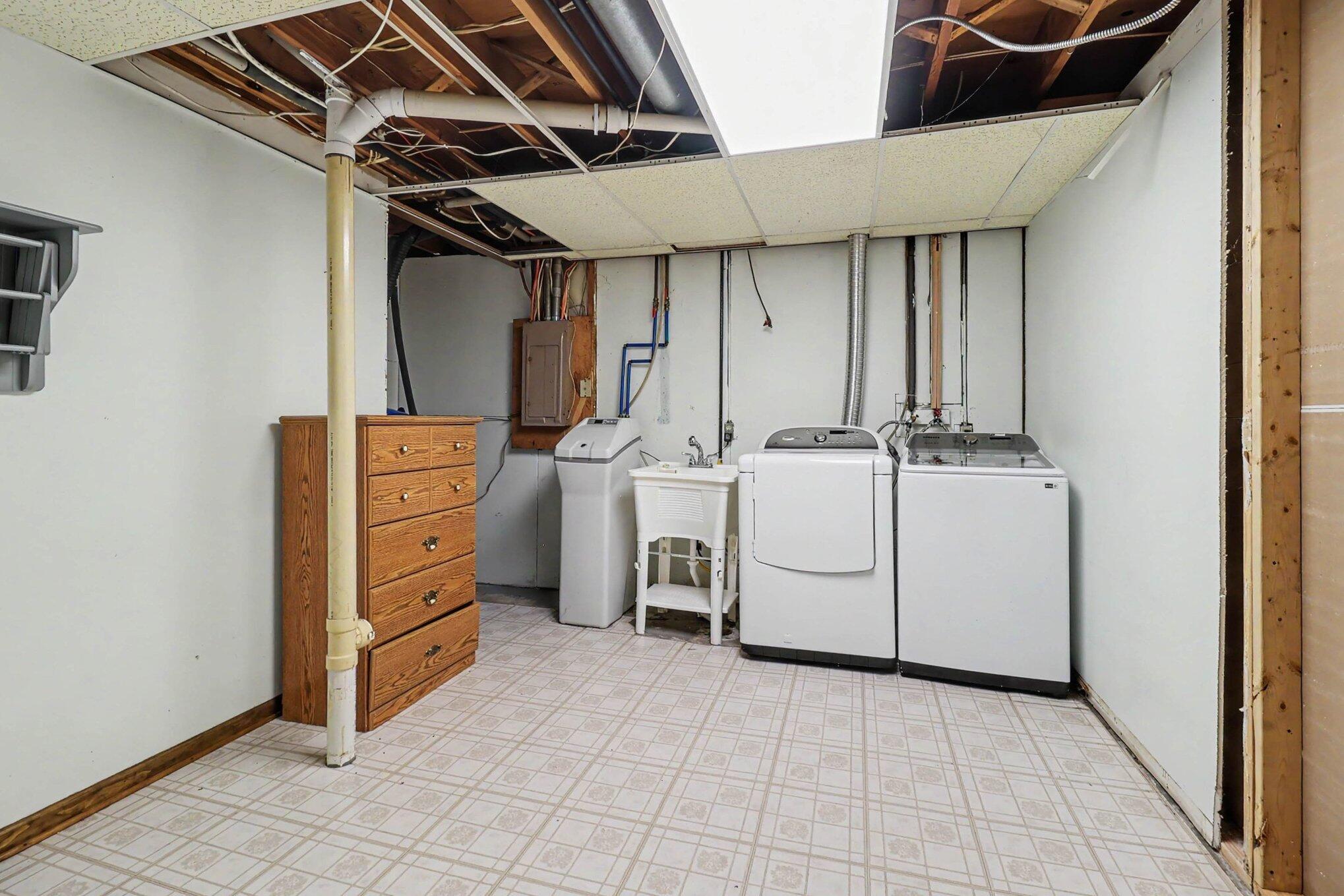 4890 W Kinney Road Ludington MI 49431