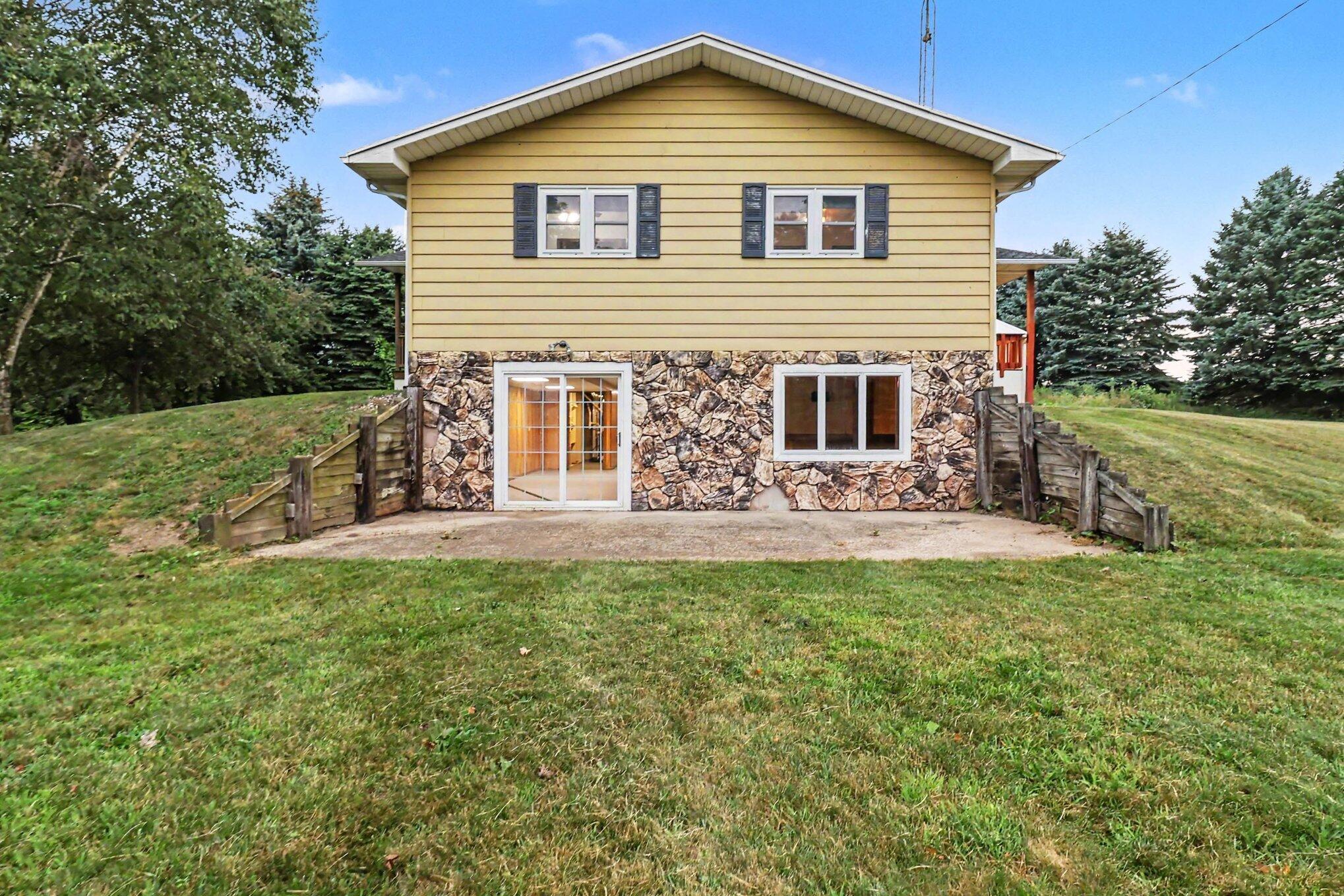 4890 W Kinney Road Ludington MI 49431