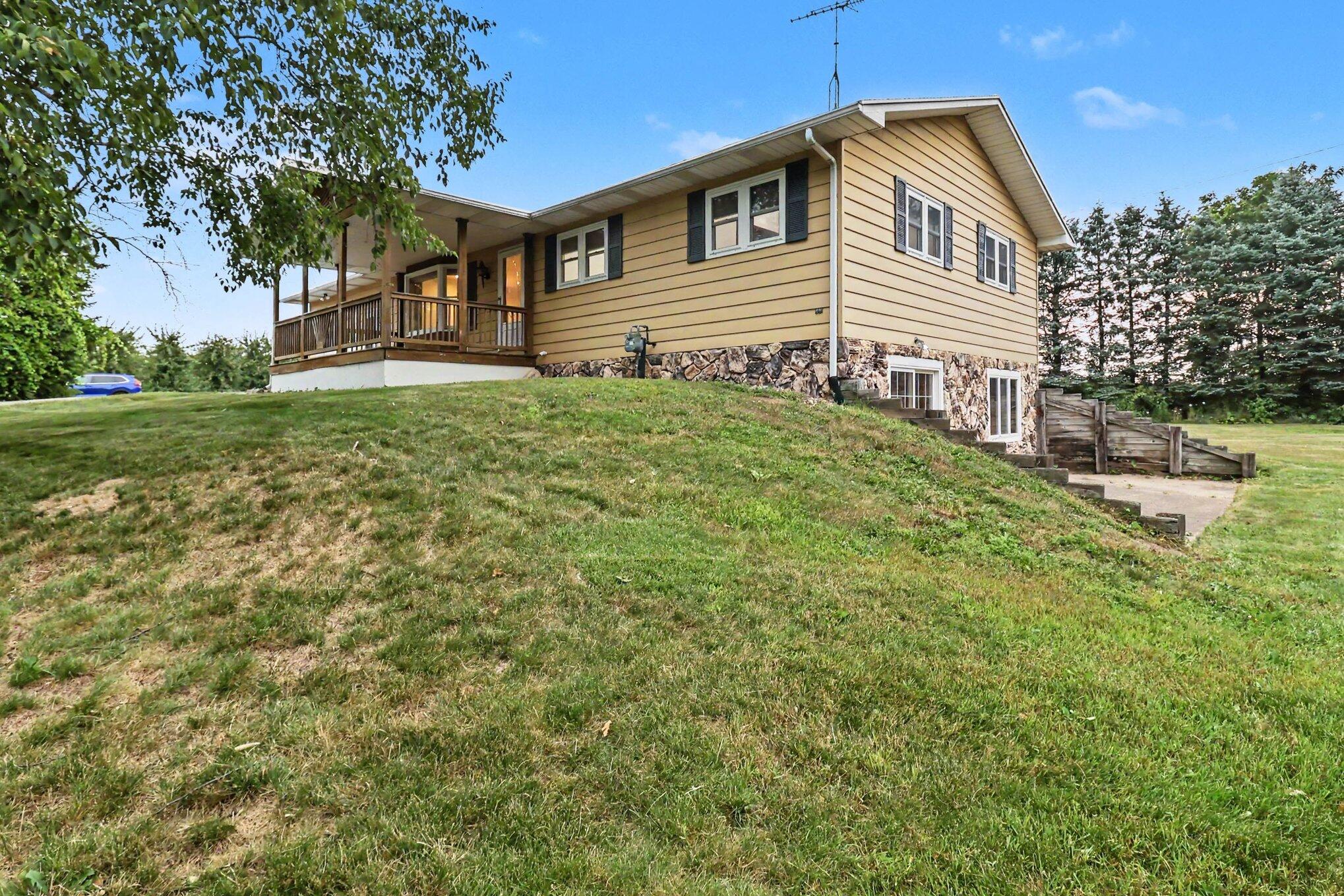 4890 W Kinney Road Ludington MI 49431