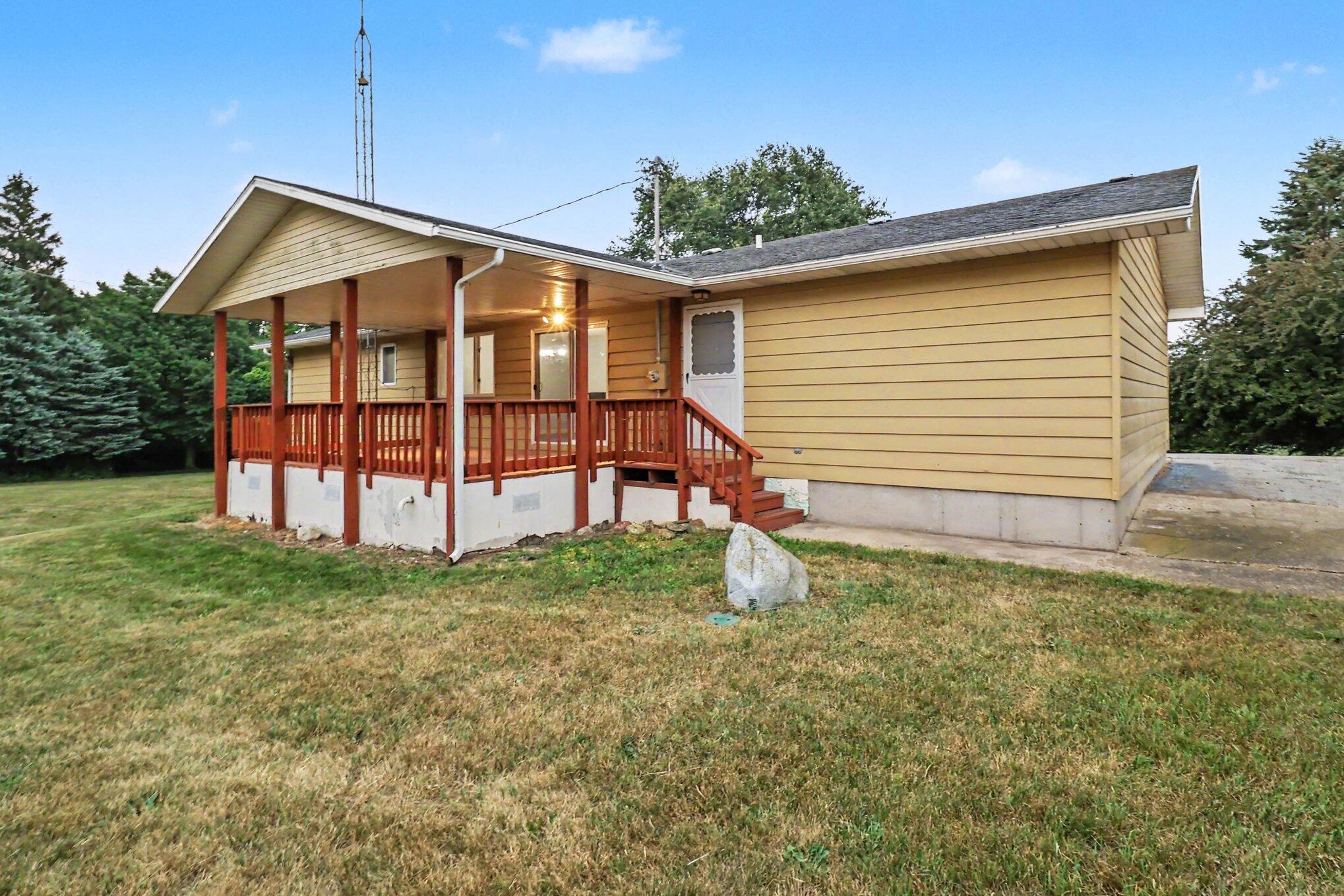 4890 W Kinney Road Ludington MI 49431