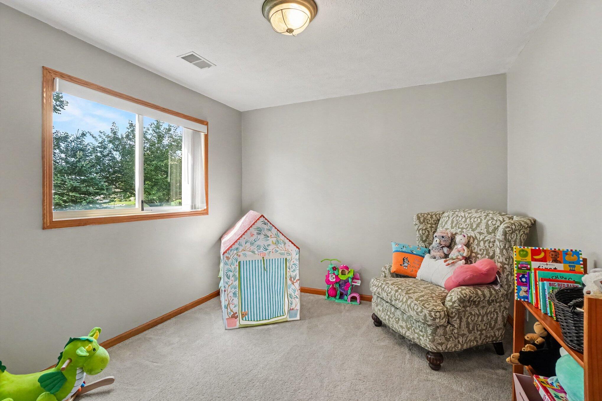 2985 Riley Ridge Road Holland MI 49424