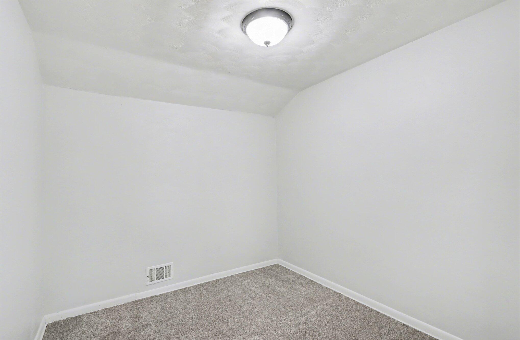 1332 Manor Street Kalamazoo MI 49006
