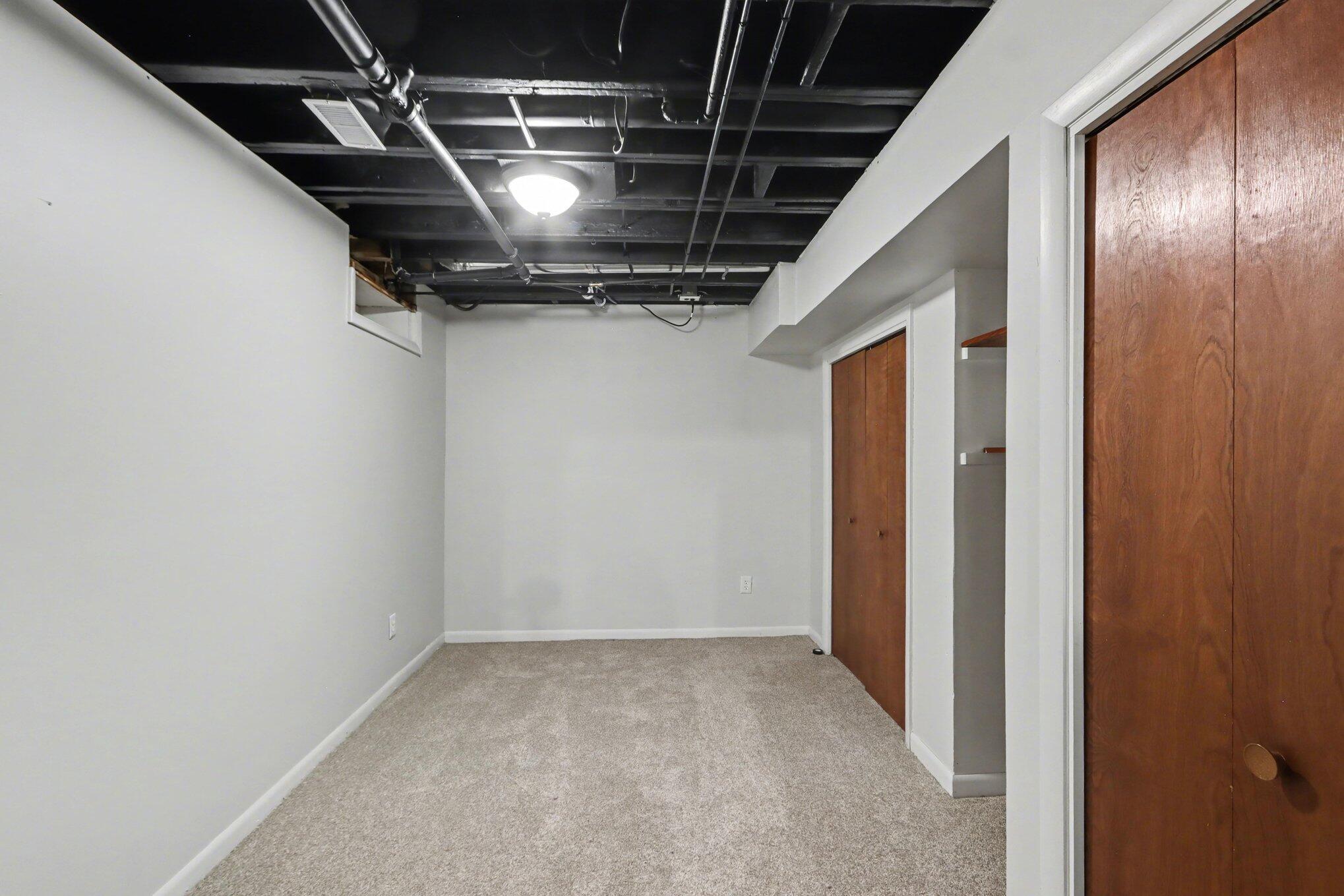 1332 Manor Street Kalamazoo MI 49006