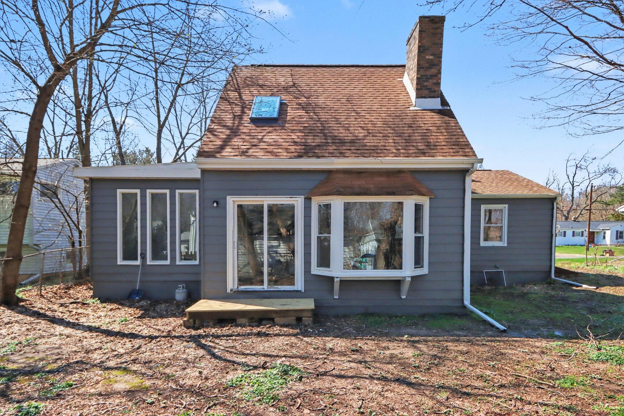 1332 Manor Street Kalamazoo MI 49006