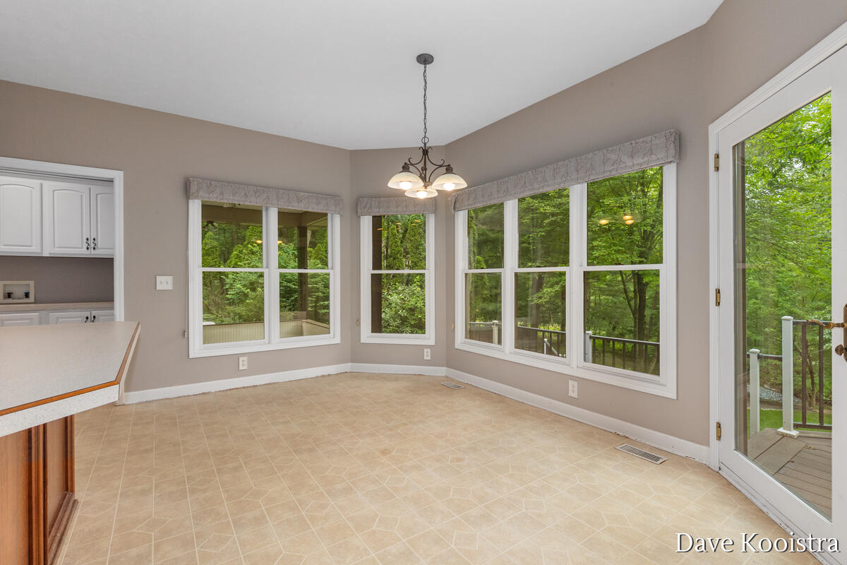 5133 Streamside Court NE Rockford MI 49341