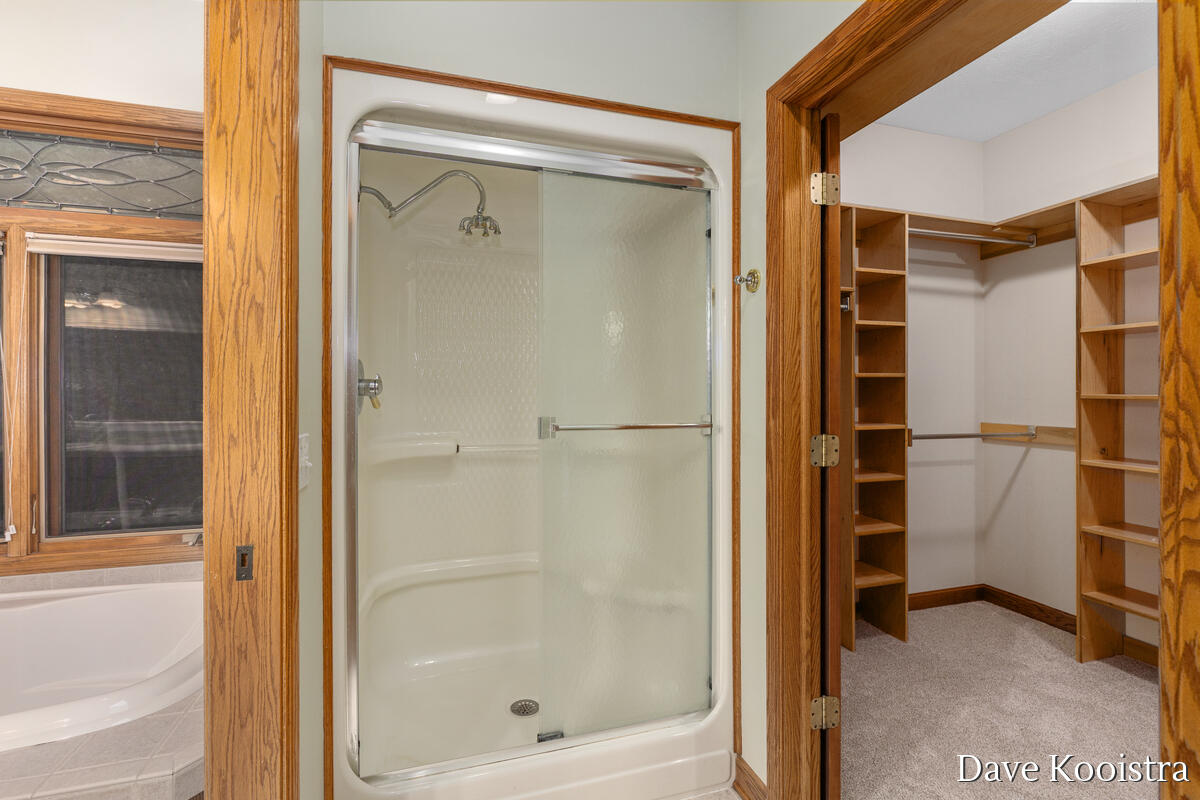 5133 Streamside Court NE Rockford MI 49341