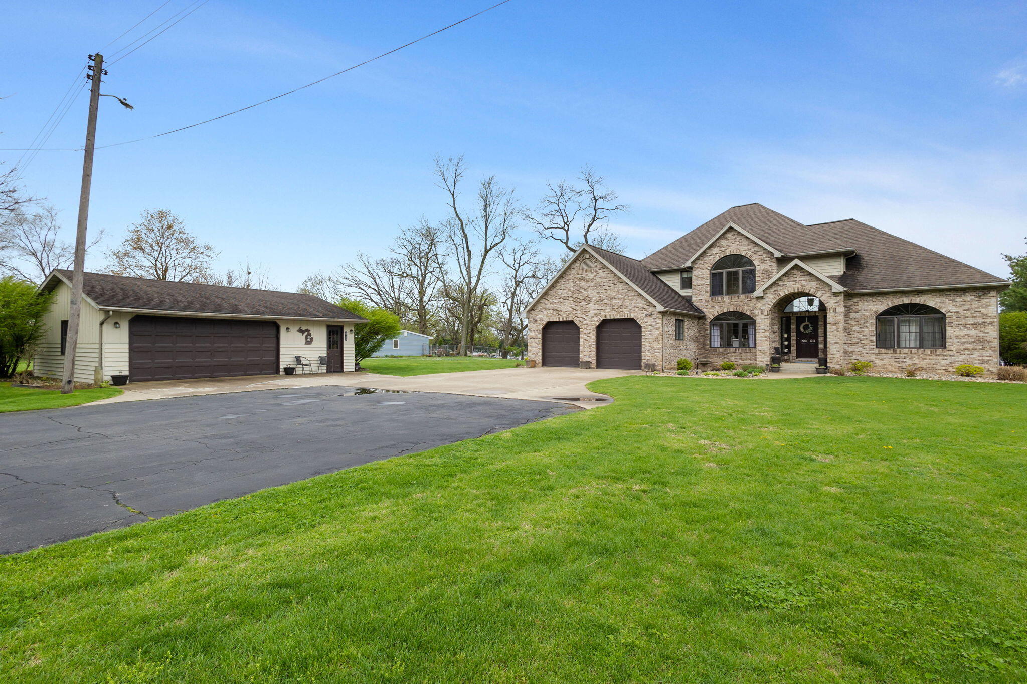 1256 Barron Lake Road Niles MI 49120