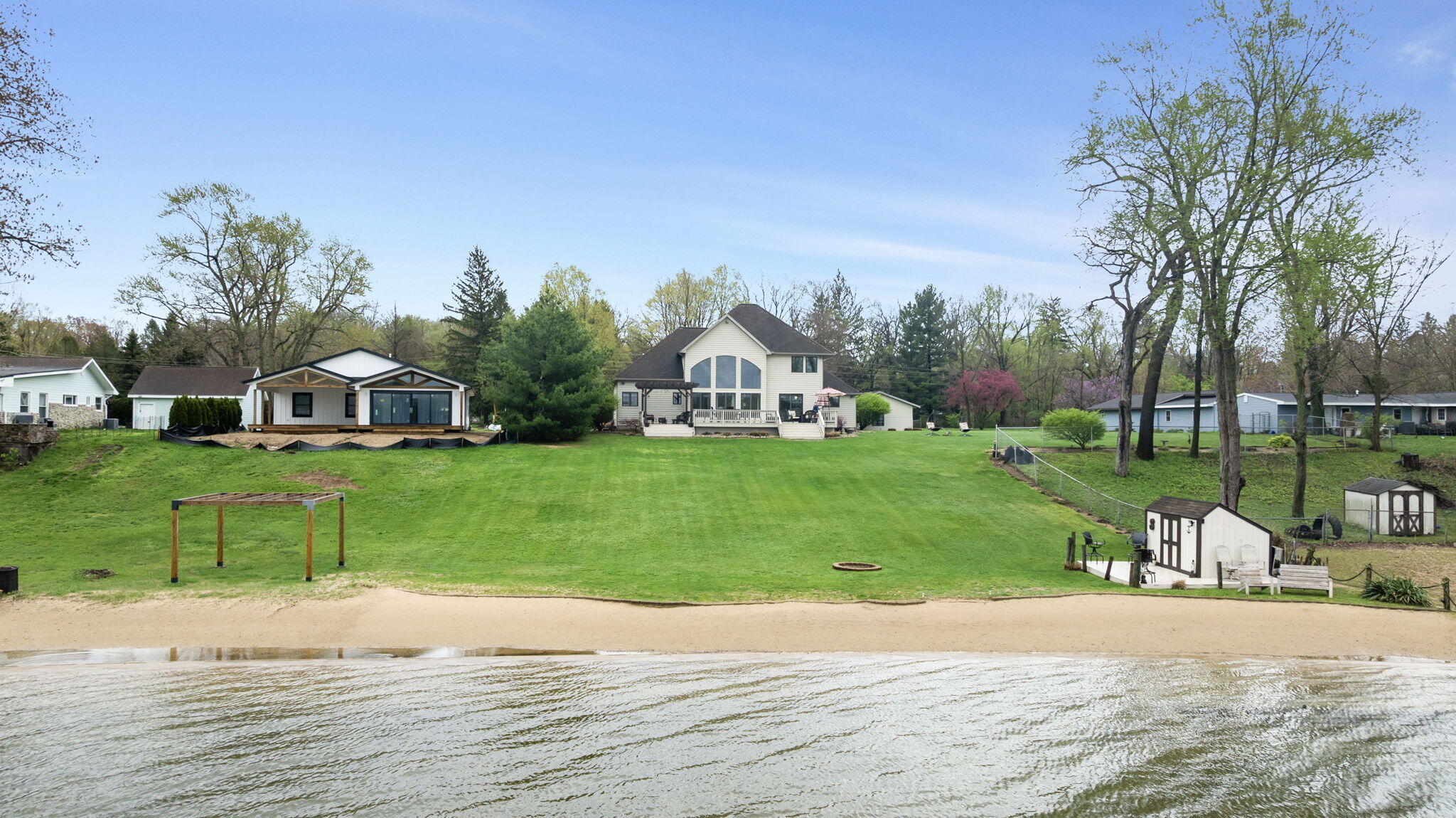 1256 Barron Lake Road Niles MI 49120
