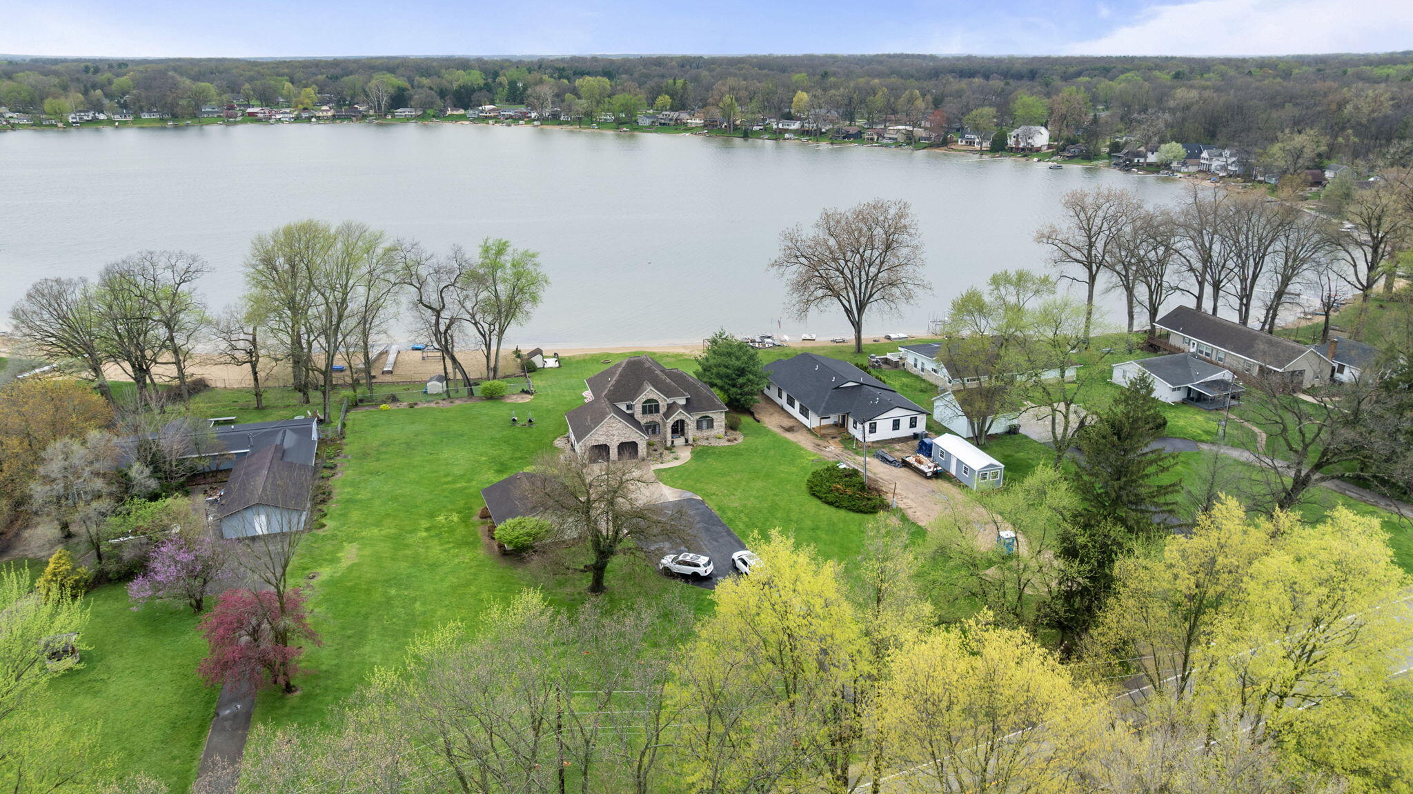 1256 Barron Lake Road Niles MI 49120