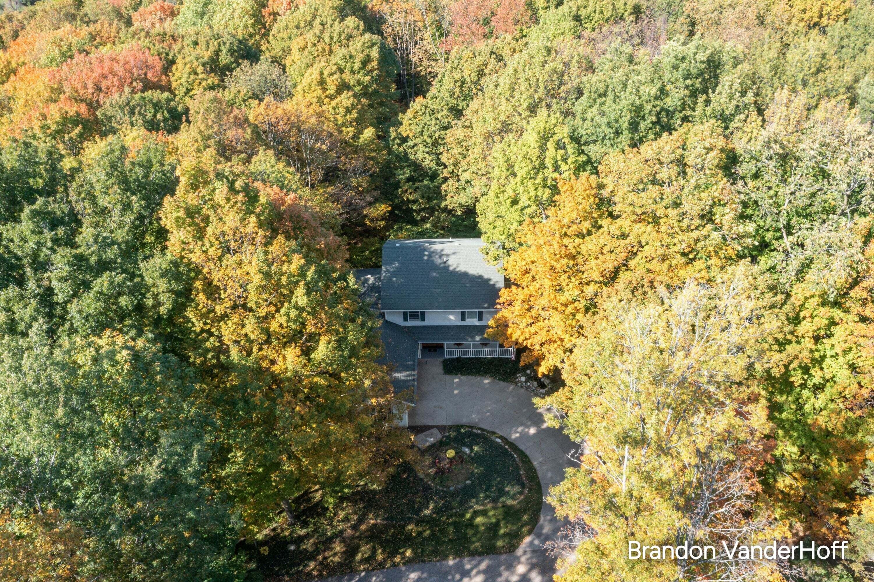 8925 Sorrento Ridge Drive SE Byron Center MI 49315