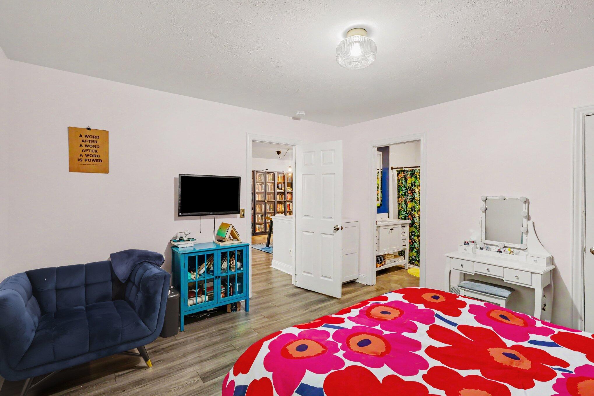 2909 Parkview Avenue Kalamazoo MI 49008