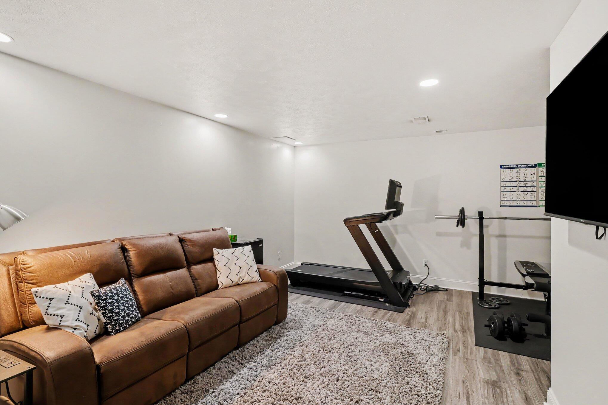 2909 Parkview Avenue Kalamazoo MI 49008