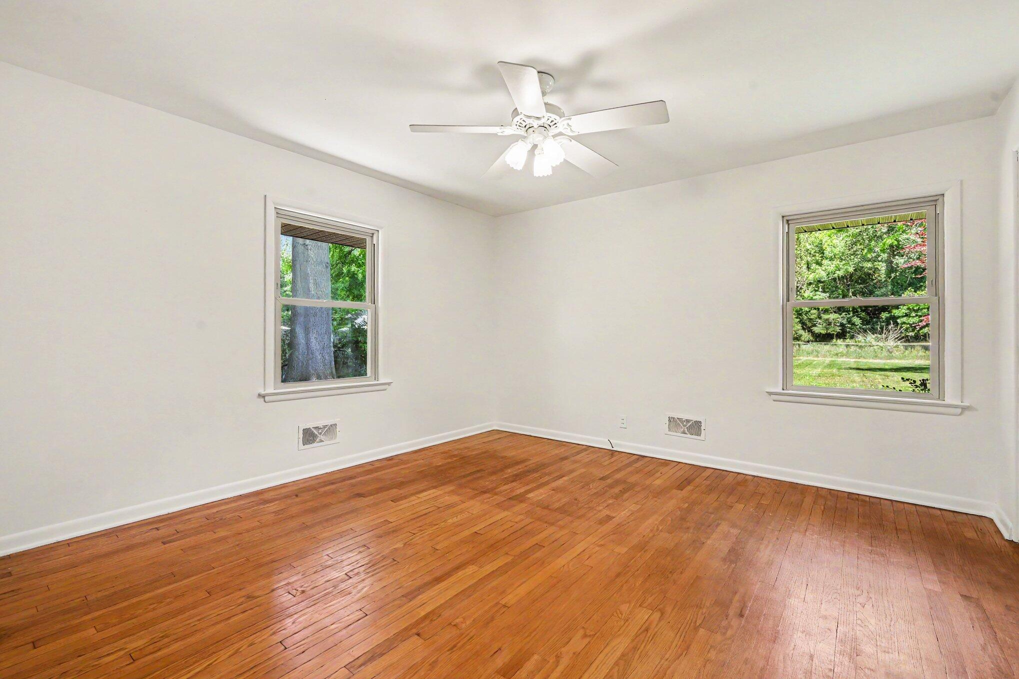 2556 Angling Road Kalamazoo MI 49008