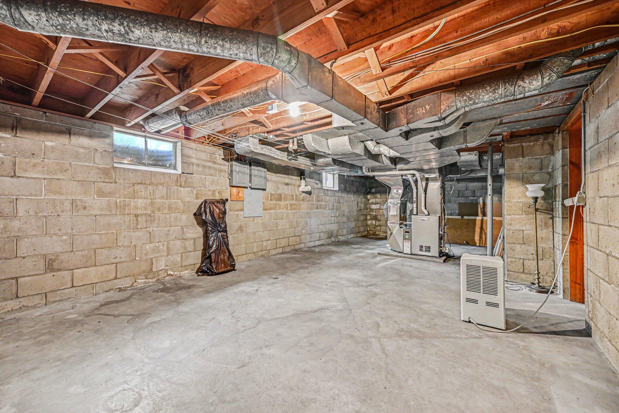 2556 Angling Road Kalamazoo MI 49008