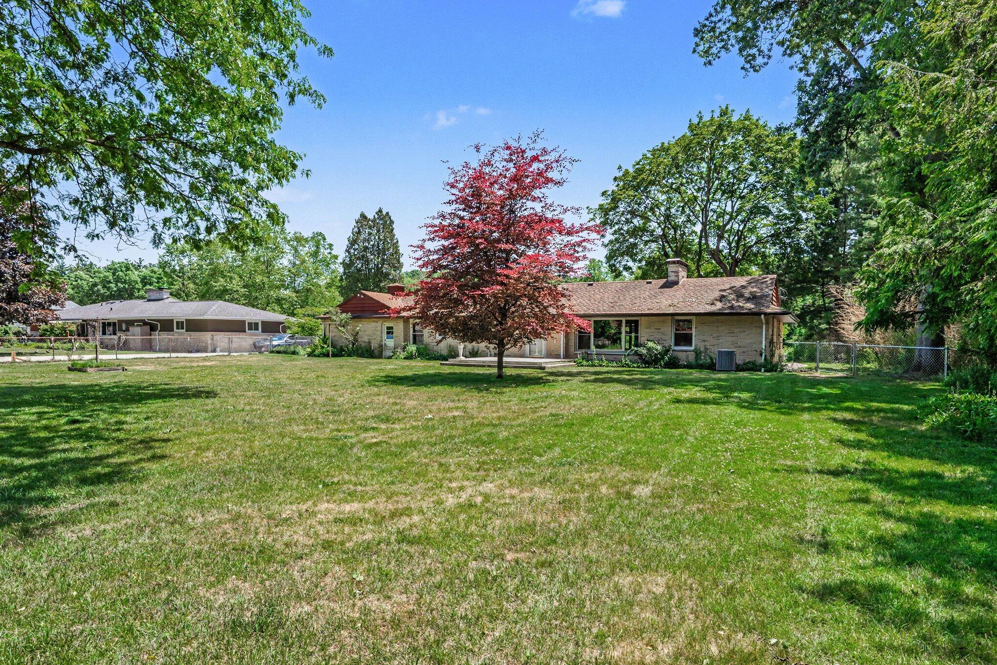 2556 Angling Road Kalamazoo MI 49008