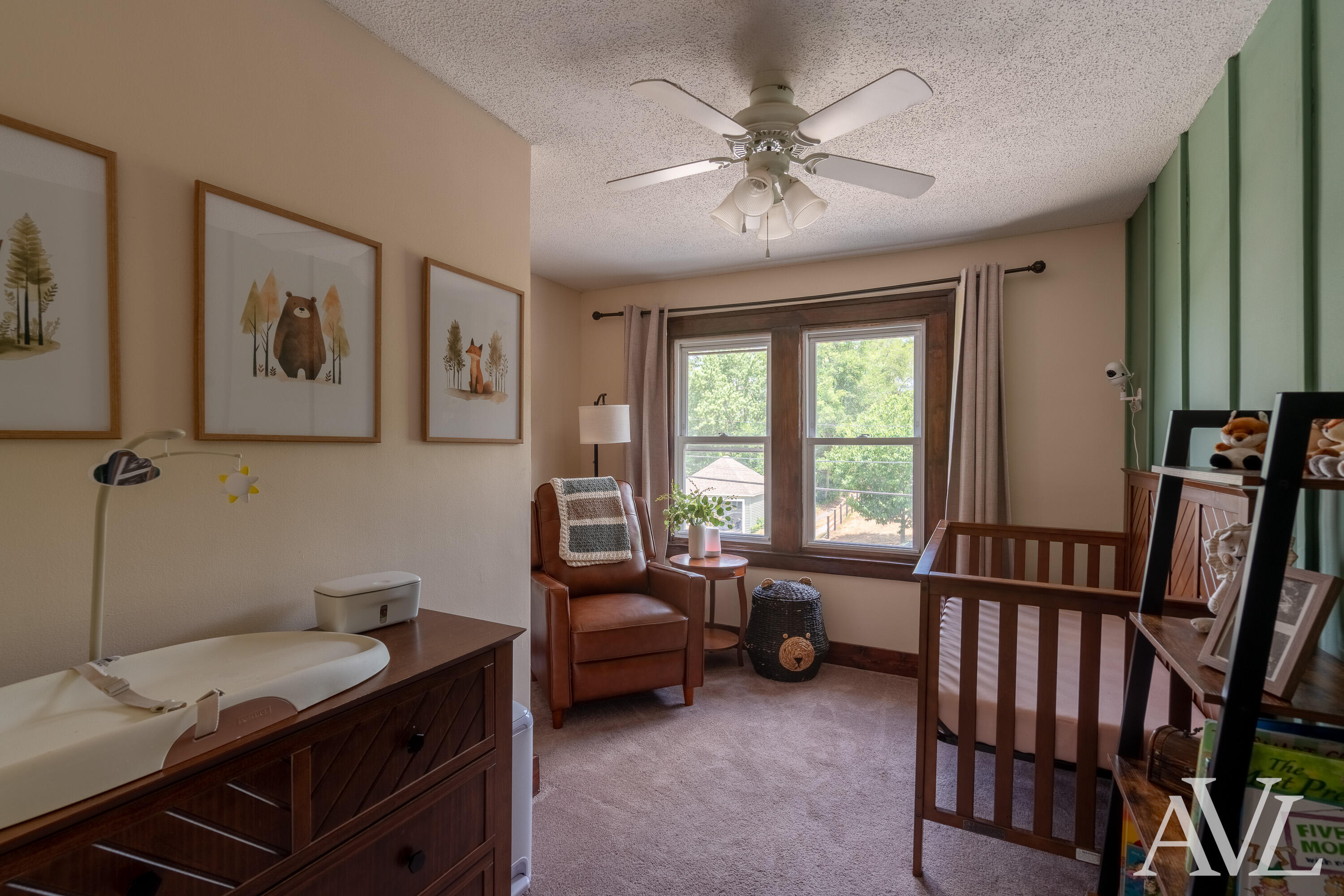 1014 Crescent Street NE Grand Rapids MI 49503