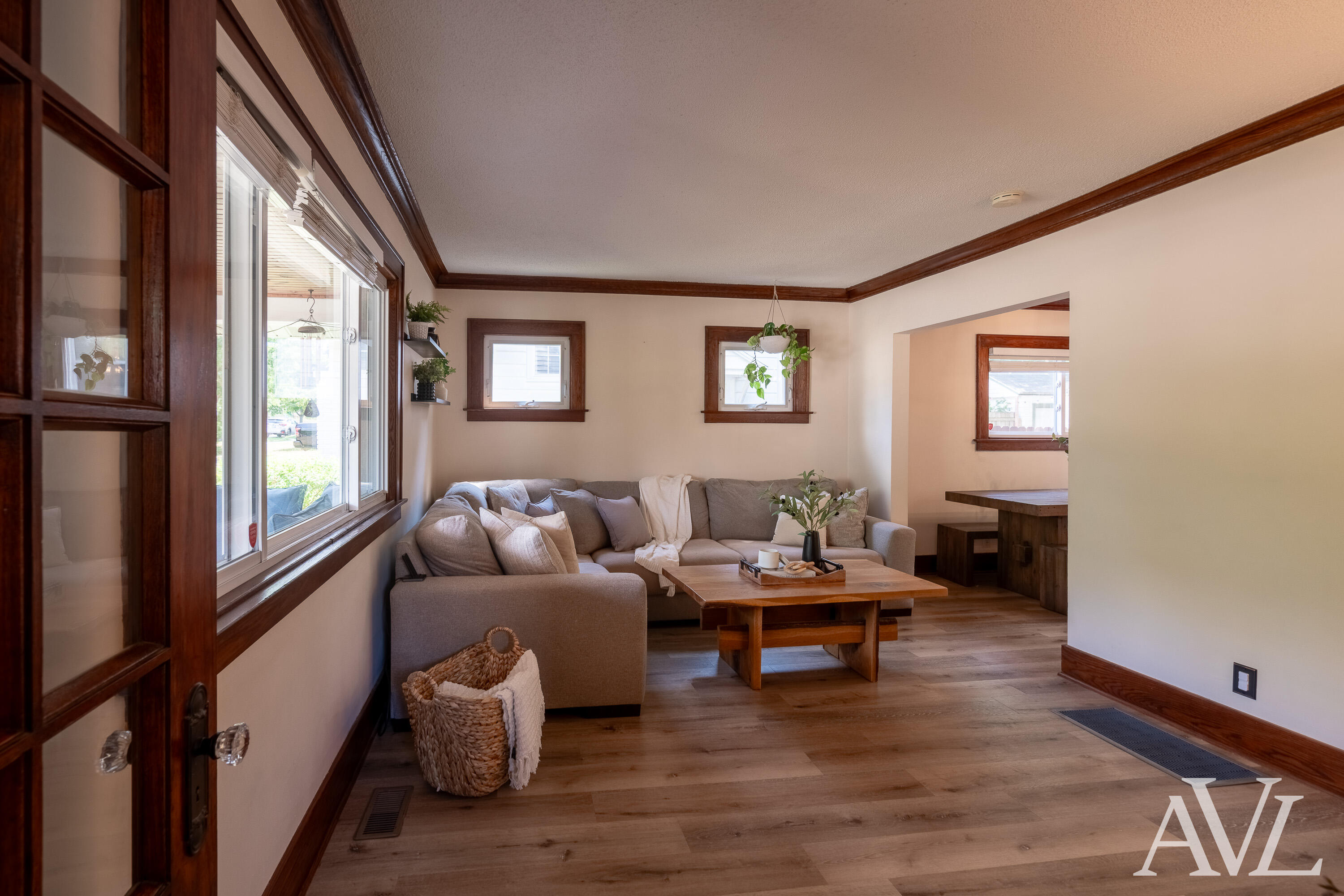 1014 Crescent Street NE Grand Rapids MI 49503