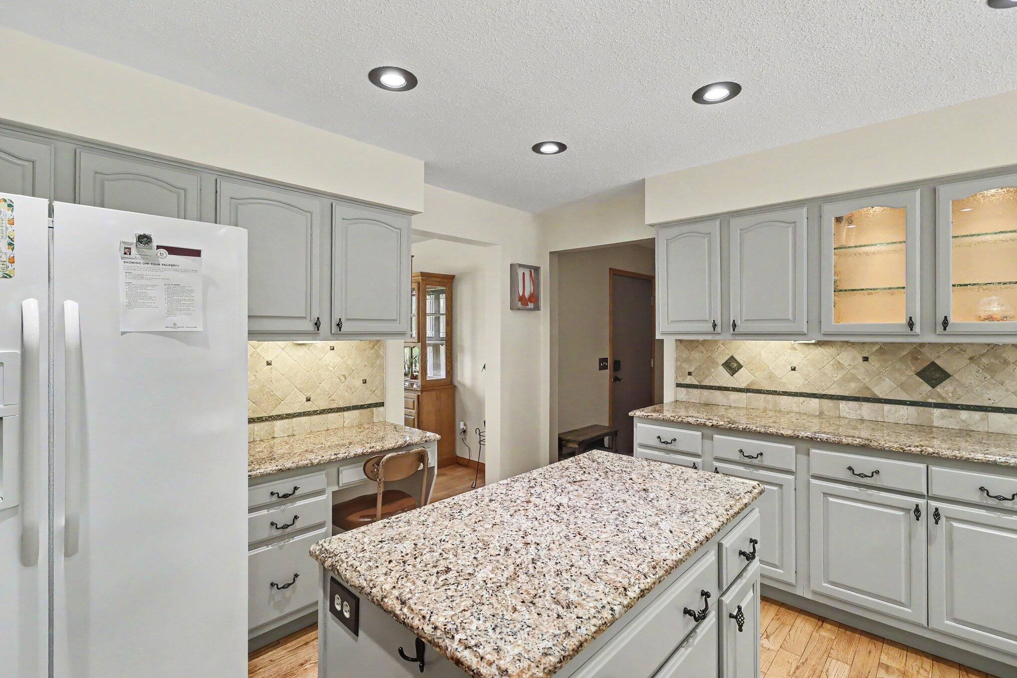 2685 Hunters Point Kalamazoo MI 49048
