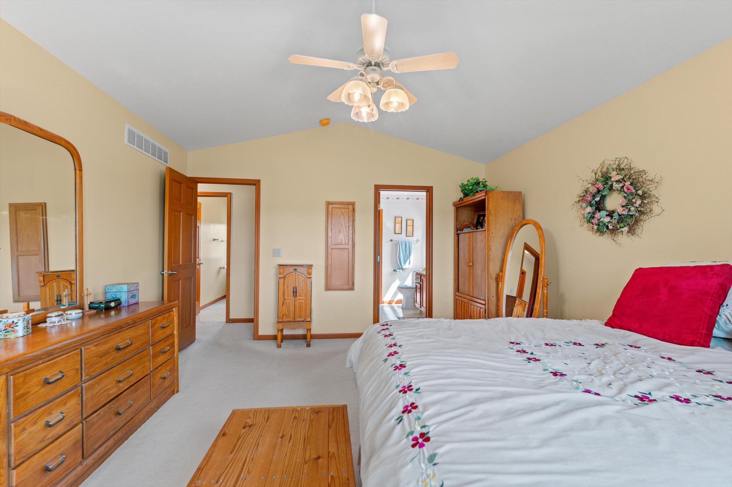 70345 Deer Run Edwardsburg MI 49112