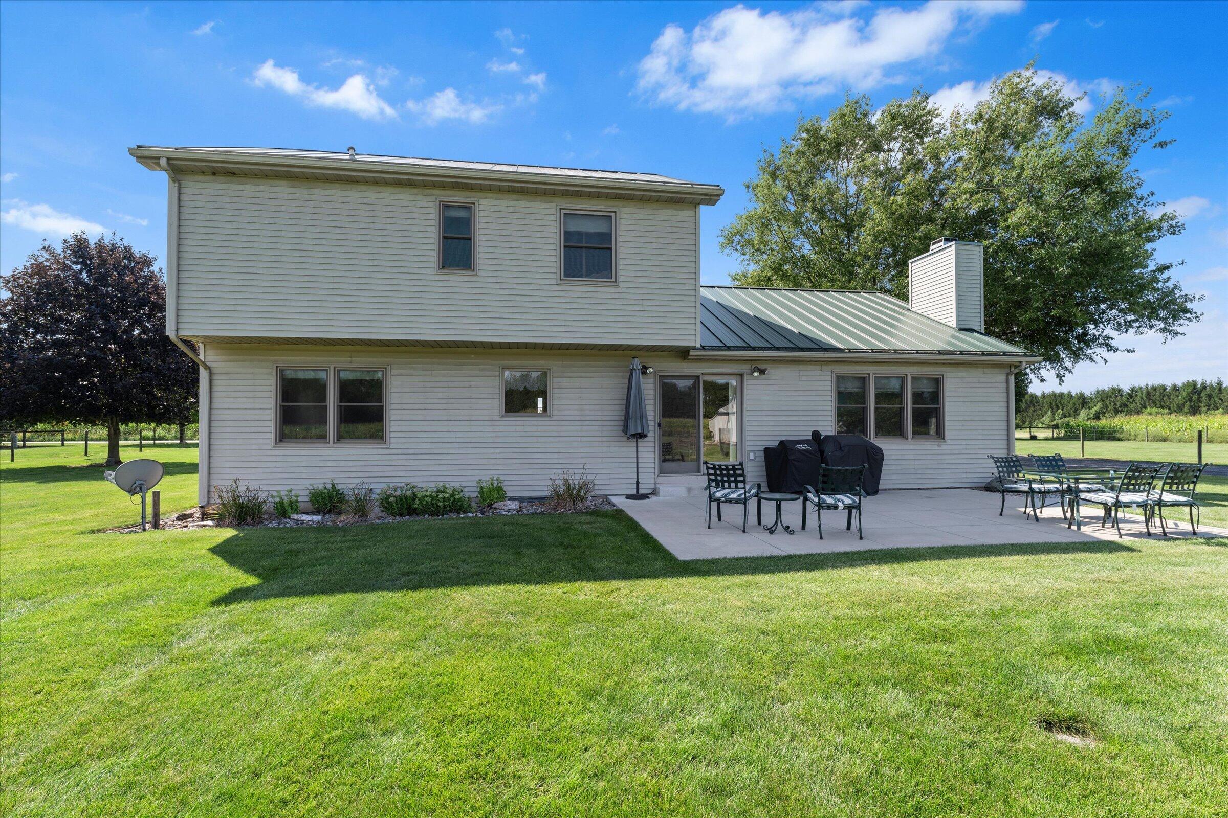 70345 Deer Run Edwardsburg MI 49112