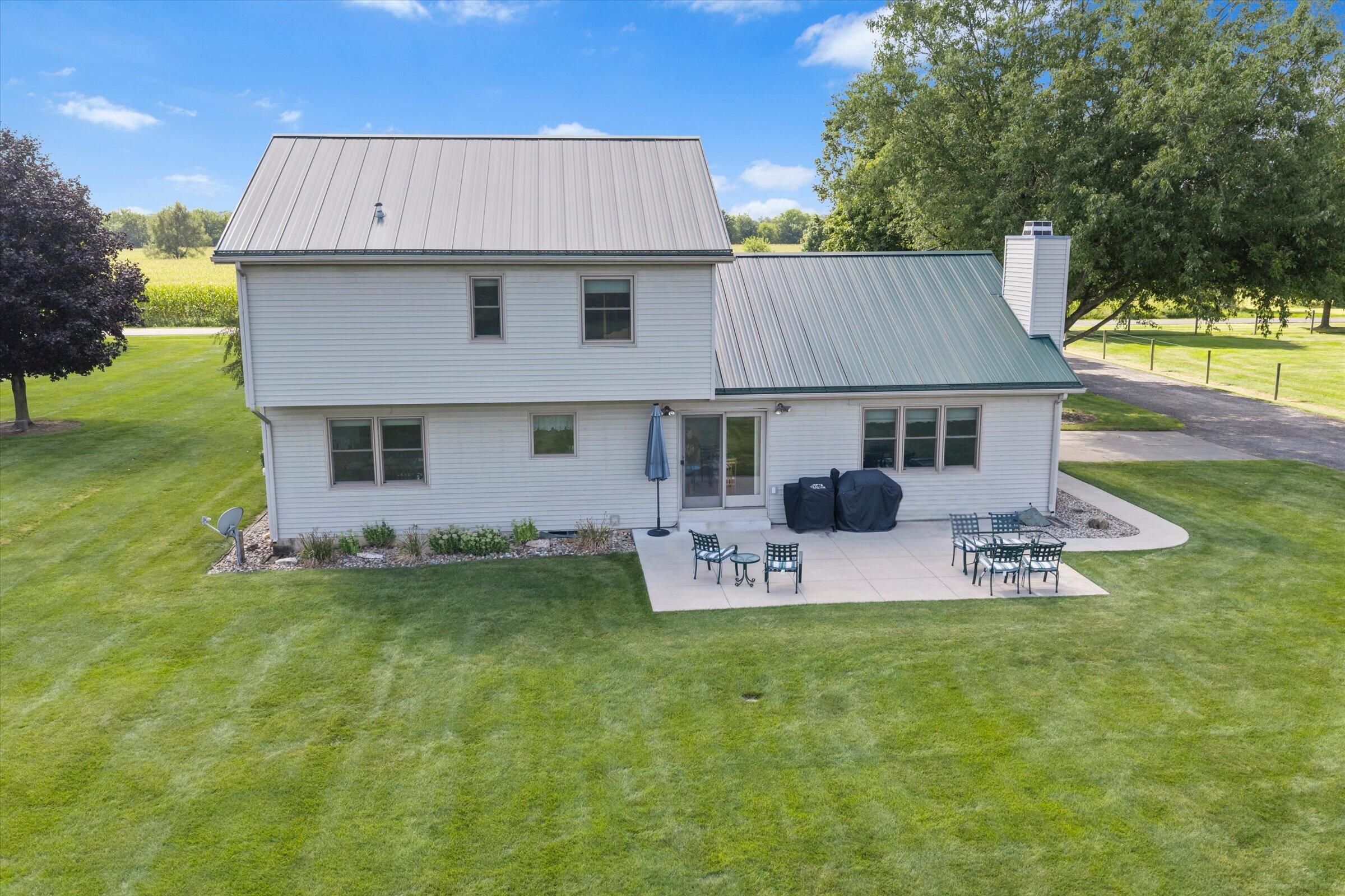 70345 Deer Run Edwardsburg MI 49112