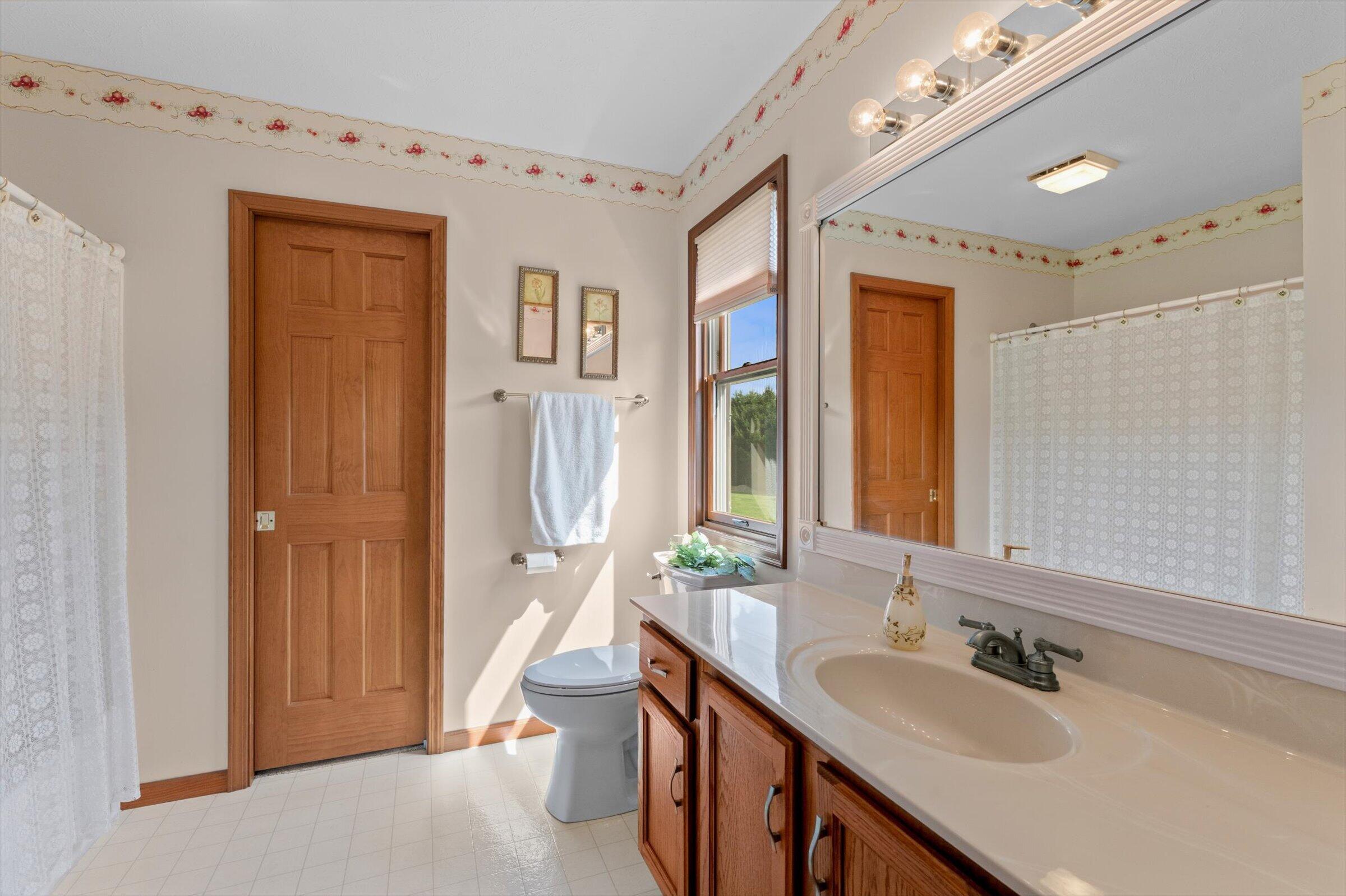 70345 Deer Run Edwardsburg MI 49112