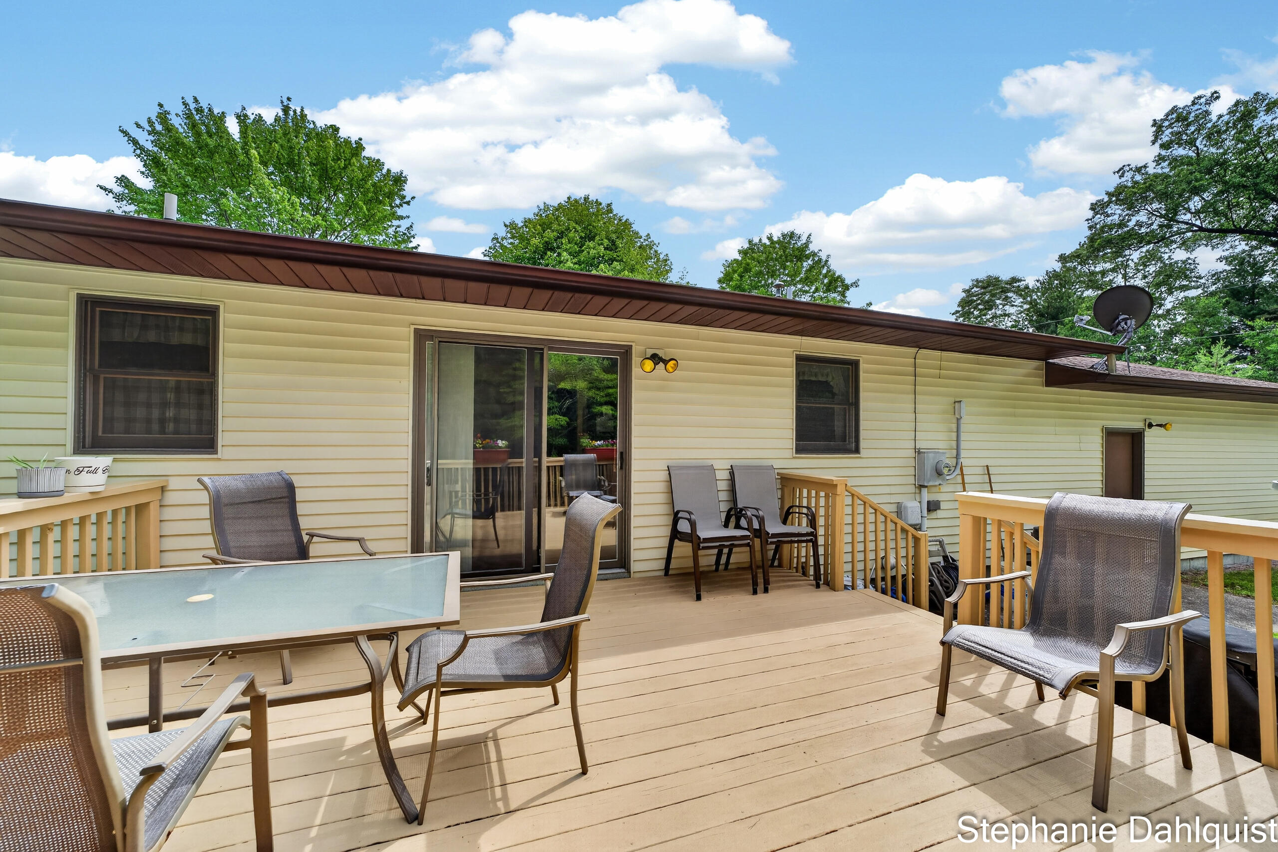 1646 W Giles Road Muskegon MI 49445