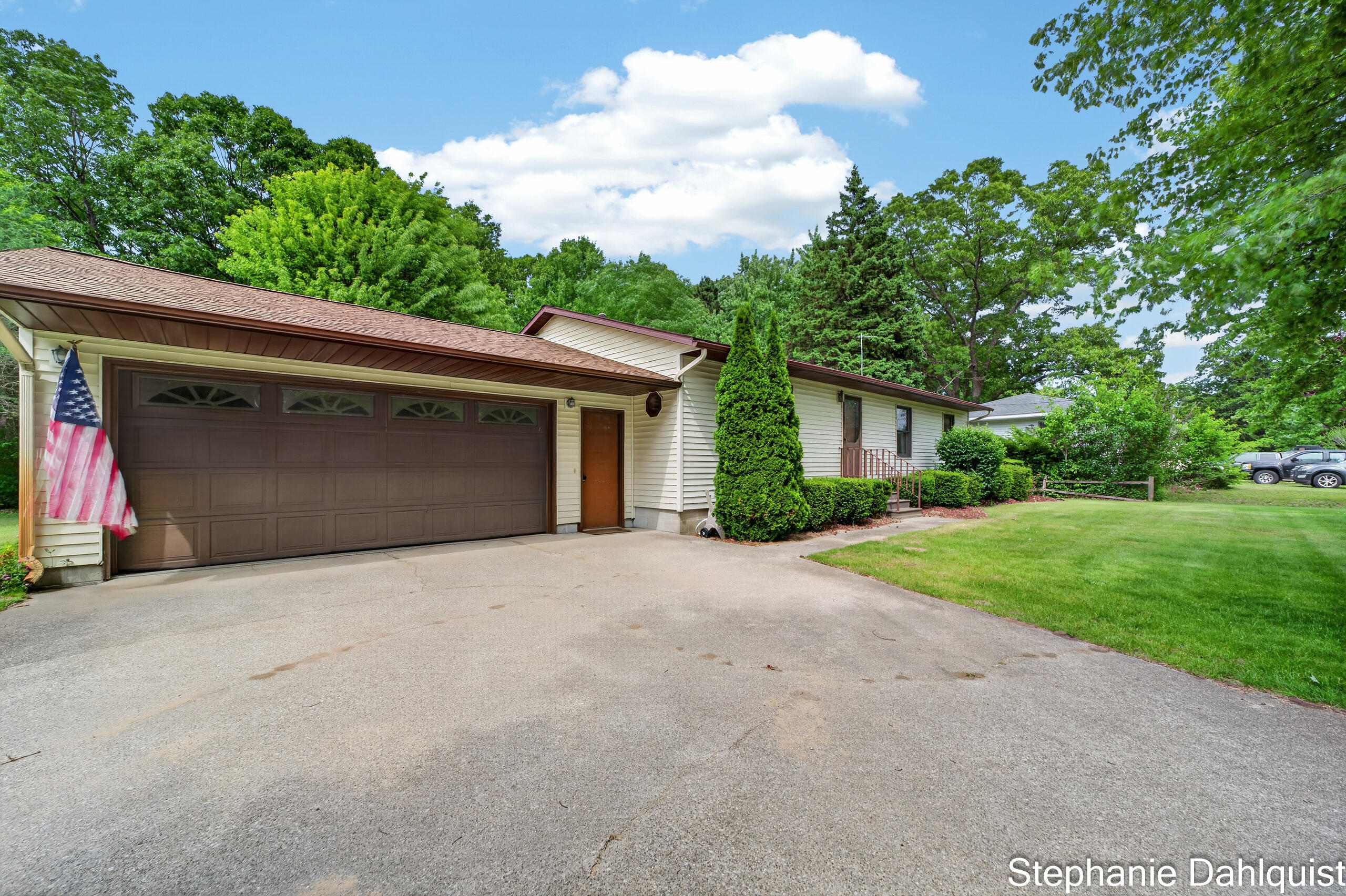 1646 W Giles Road Muskegon MI 49445
